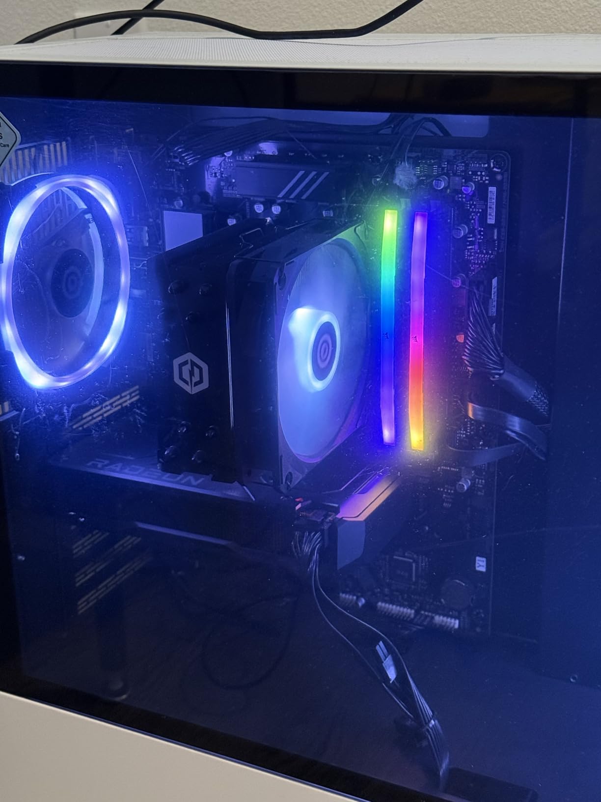 CORSAIR Vengeance RGB DDR5 RAM 16GB (2x8GB) 5200MHz CL40 Intel XMP iCUE Compatible Computer Memory - Black (CMH16GX5M2B5200C40) customer photo 2