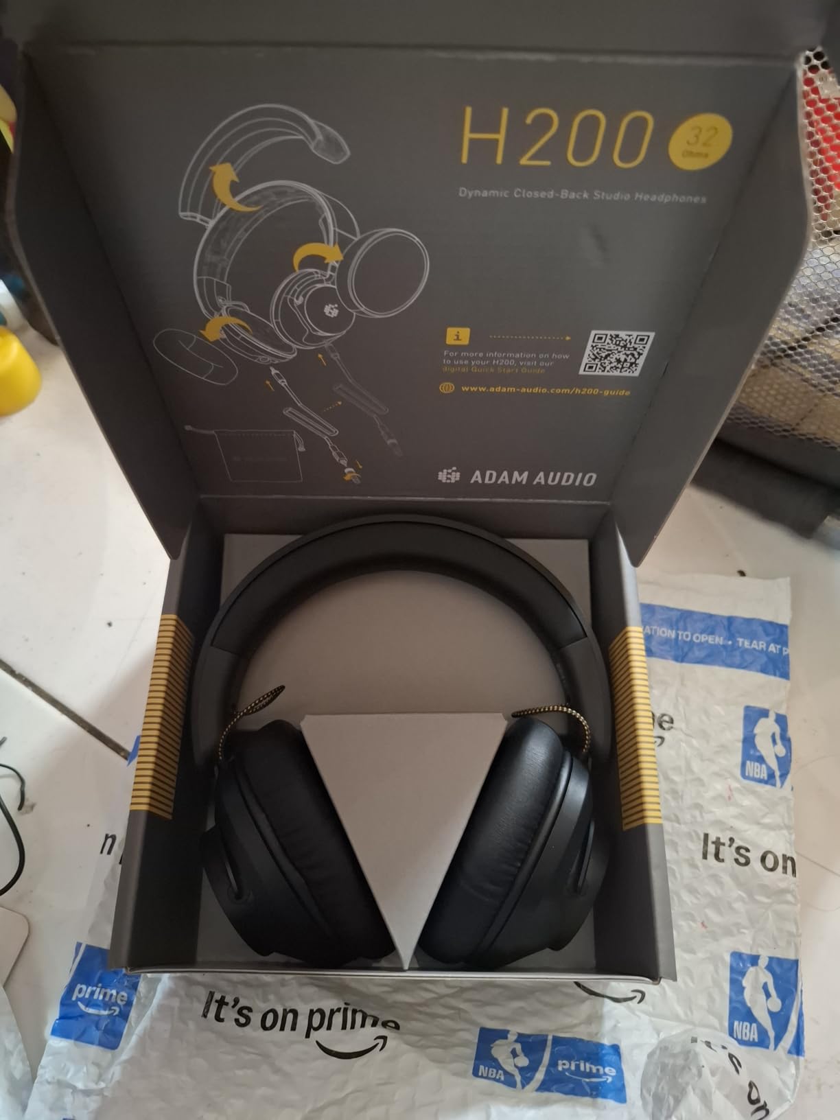 ADAM Audio H200 Closed-Back Headphones with Detachable Cable, Modern Industrial Design Providing Exceptional Sound Quality customer photo 1