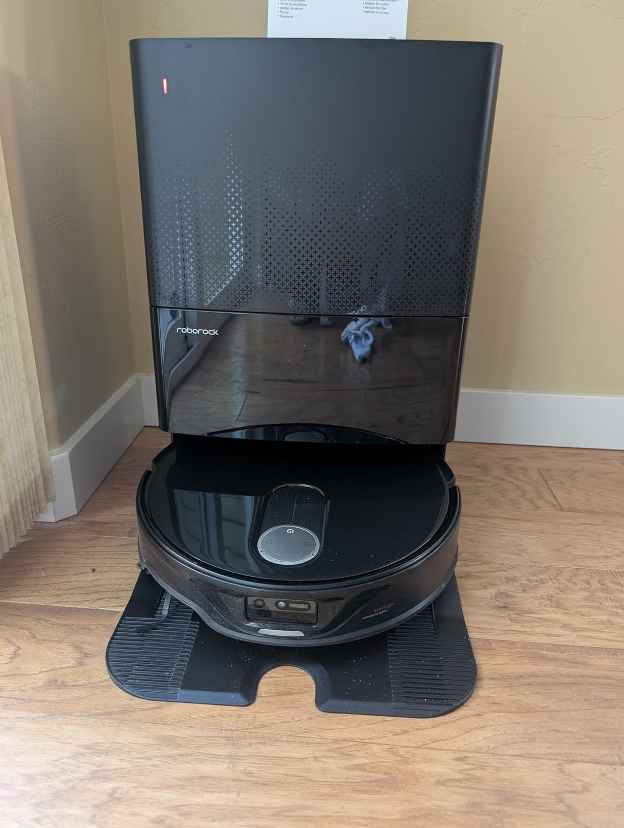 Roborock S8 MaxV Ultra with Refill & Drainage System Robot Vacuum and Mop, FlexiArm Design, Auto Mop Wash & Dry, 10000Pa Suction, Obstacle Avoidance, 20mm Auto Mop Lifting, White customer photo 1