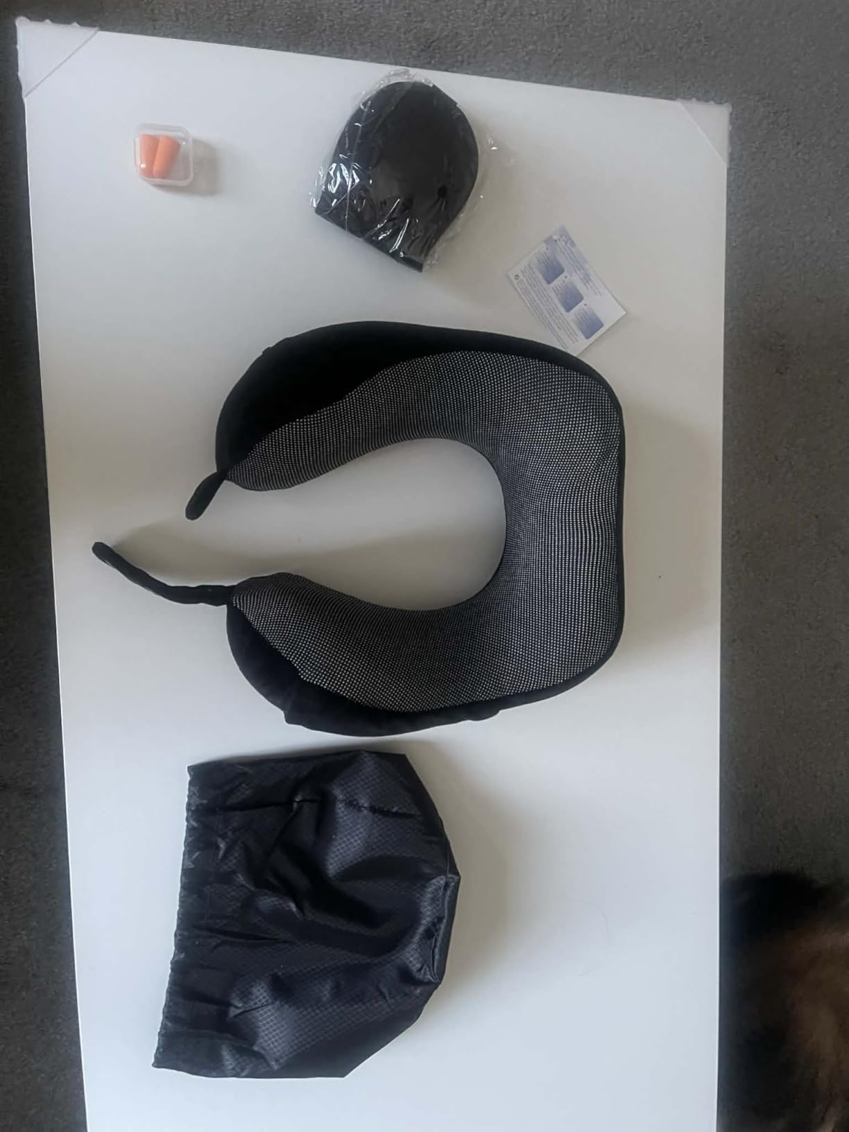 Neck Pillow for Traveling, Travel Pillows for Airplanes,100% Pure Memory Foam Travel Neck Pillow, Adjustable Flight Pillow, Portable Plane Accessories with Eye Mask, Earplugs, Carry Bag customer photo 1