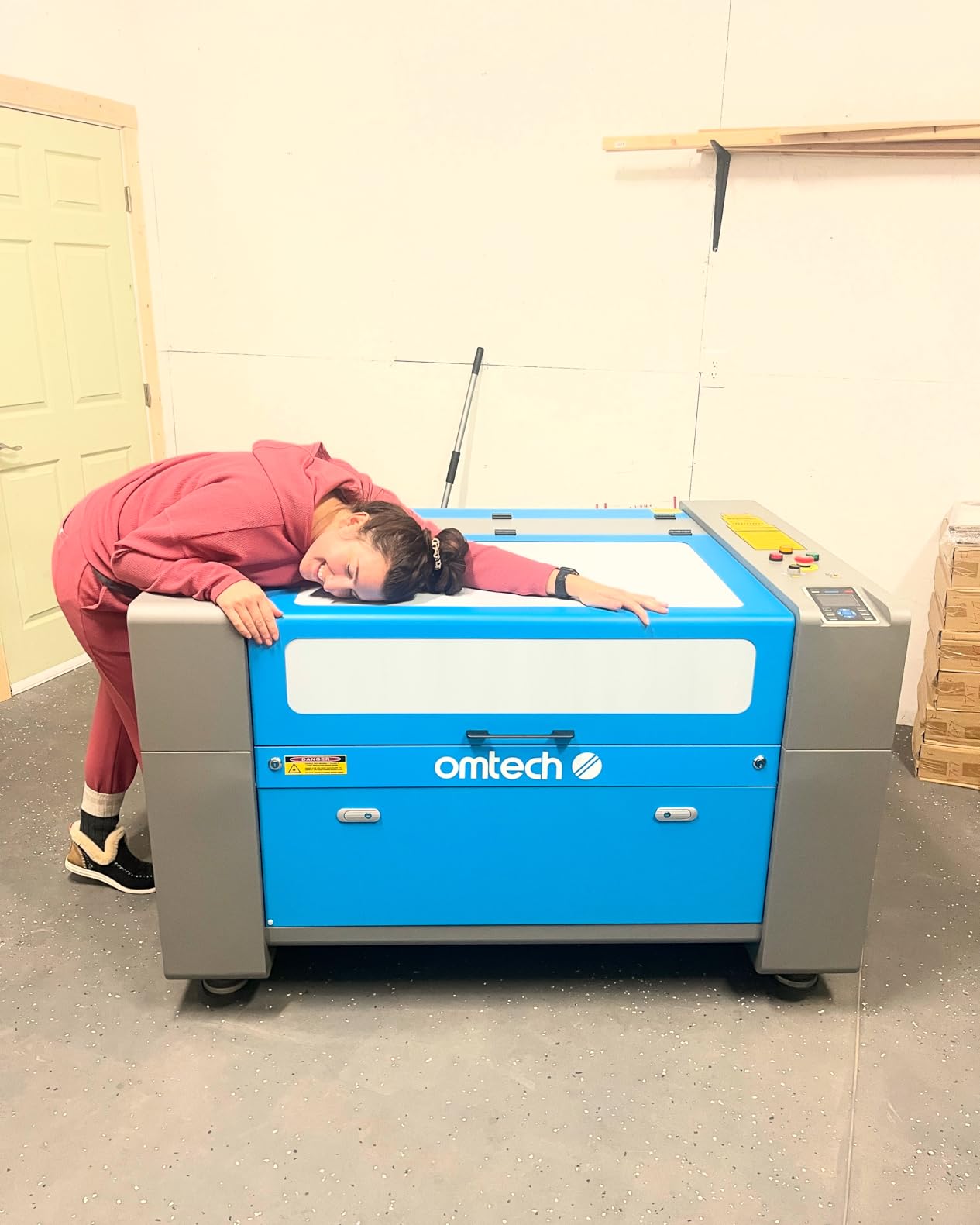 OMTech Pronto 130W CO2 Laser Engraver & Cutter - 51