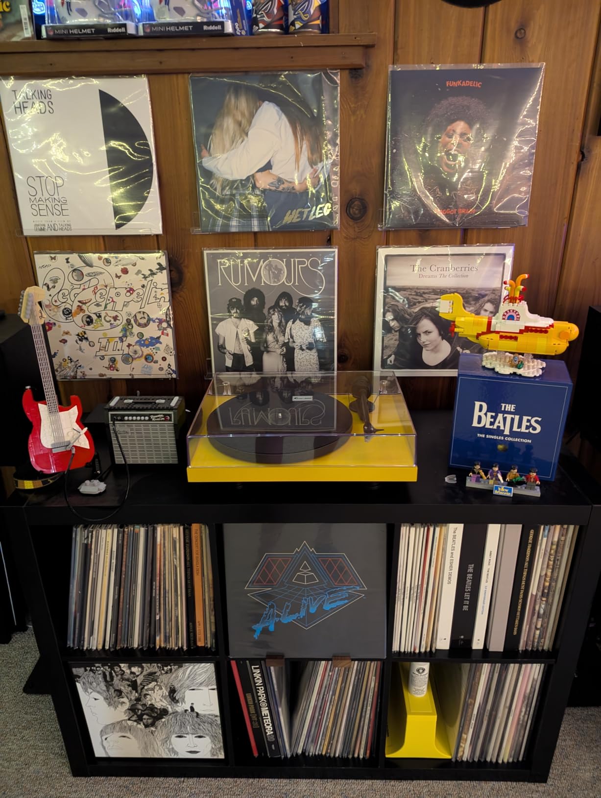 Pro-Ject Debut EVO 2, Next Generation Audiophile Turntable with Carbon Fiber tonearm, Electronic Speed Selection and pre-Mounted Pick it MM EVO Cartridge, Made in Europe (Black Satin) customer photo 2