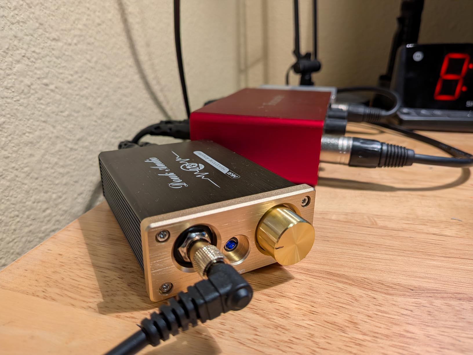 Douk Audio U3 PRO HiFi Mini Class A Headphone Amplifier - High-Power Desktop Amp for 18-600Ω Headphones, 1500mW Output, 3.5mm & 6.35mm Jacks customer photo 1