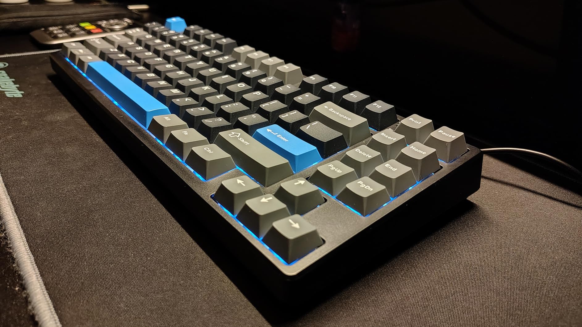 KN85 Wireless Mechanical Gaming Keyboard, 75% Layout with RGB Backlit, Custom Hot Swappable, Creamy Sound, Bluetooth/2.4GHz/USB-C Compatible with Windows/Mac/PC(Retro Beige,Linear Switch) customer photo 2