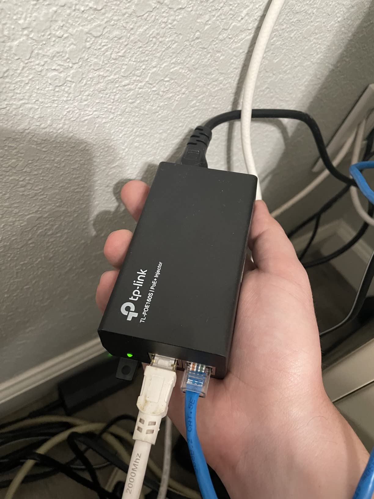TP-Link TL-PI30G | IEEE 802.3at/af Gigabit PoE+ Injector | Non-PoE to PoE Adapter | Supplies up to 30W | Plug & Play | Desktop/Wall-Mount | Power Over Ethernet | Distance Up to 328 ft. | UL Certified customer photo 1