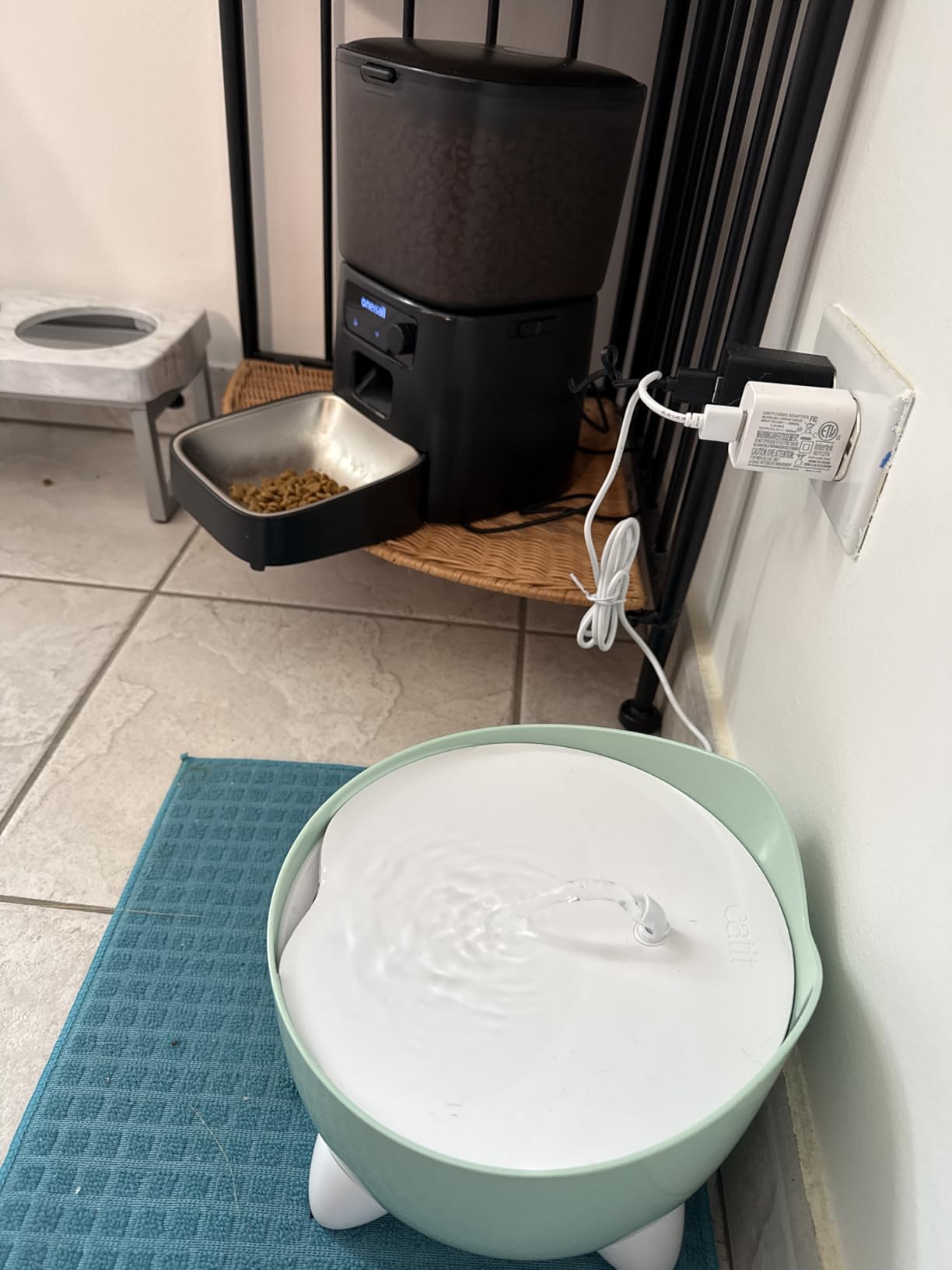 oneisall Automatic Cat Feeder, 2.4G WiFi Cat Food Dispenser with App, 12 Cups/3.5L Auto Cat Feeder for Dry Food, Timed Cat Feeder with Portion Control for Small Pets Indoor customer photo 1