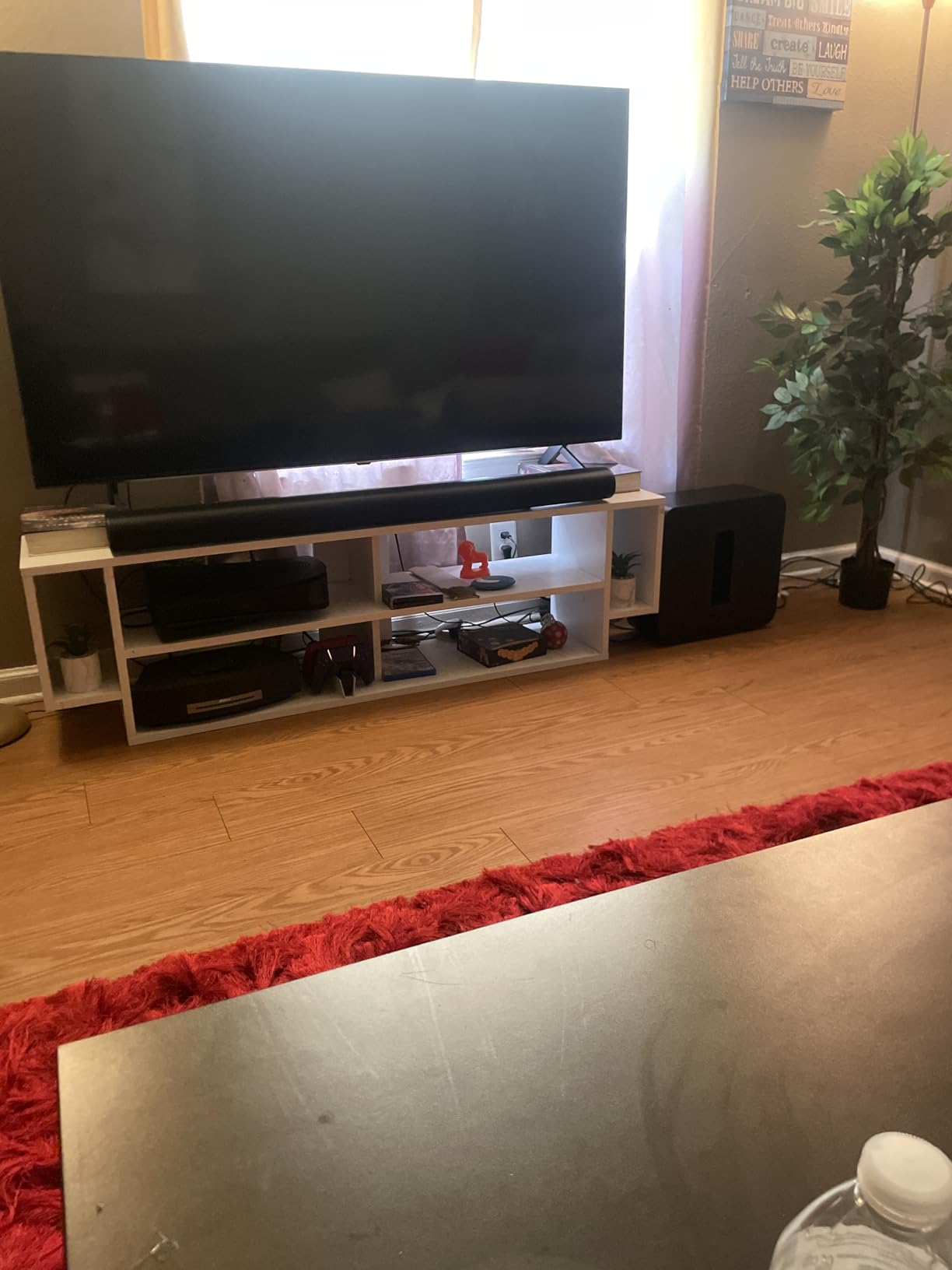 Sonos Sub 4 - Wireless Subwoofer - White customer photo 1