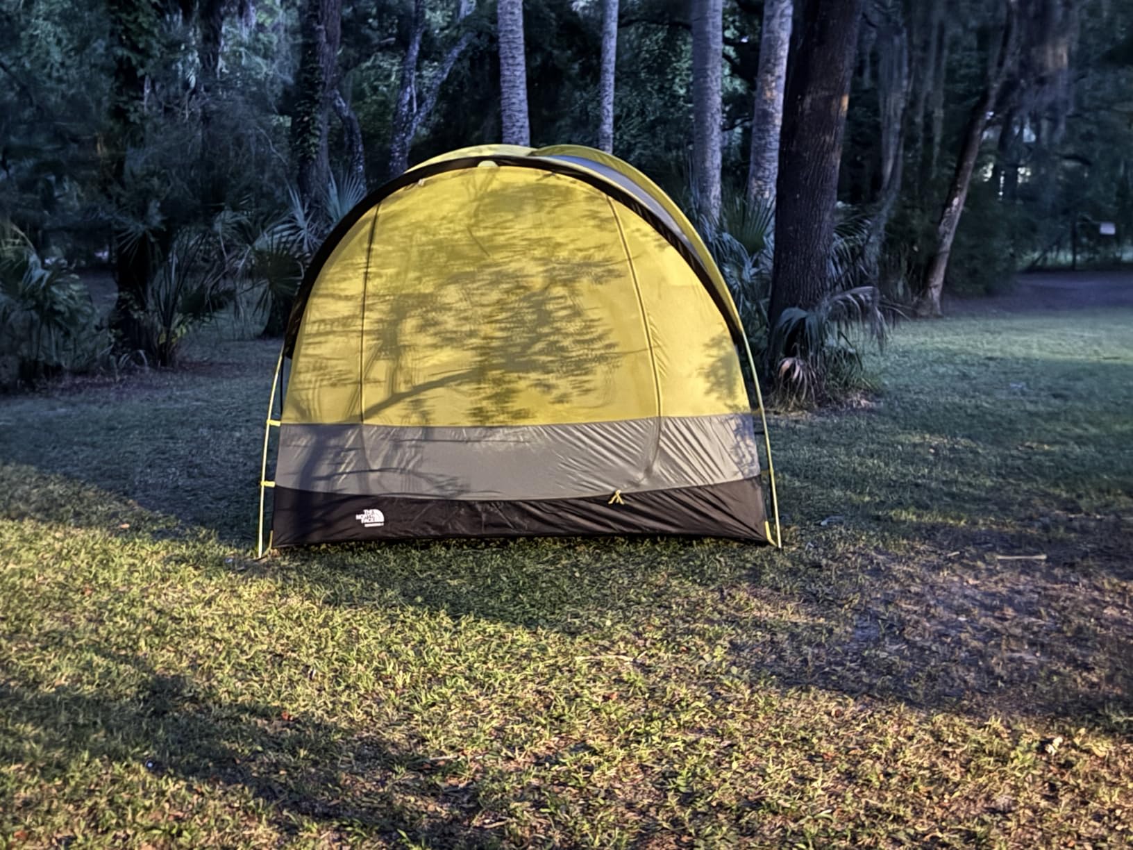 THE NORTH FACE Wawona 6 Tent | Six-Person Camping Tent, Water Repellent, Spacious & Easy to Set Up, Attached Vestibule Area customer photo 2