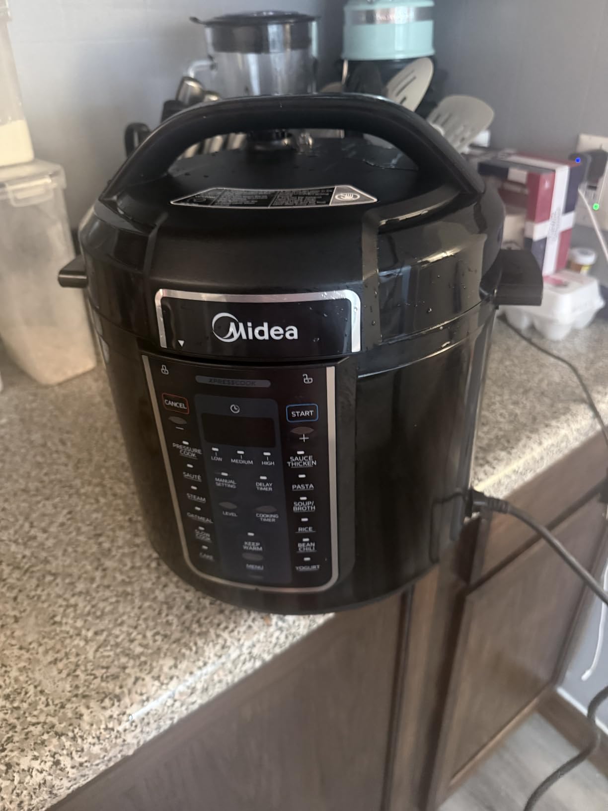 Midea 12-in-1 Electric Pressure Cooker, 8 Quarts, 12 Presets, Multi-Functional Programmable Slow Cooker, Rice Cooker, Steamer, Saute Pan, Yogurt Maker, and More, Stainless Steel customer photo 2