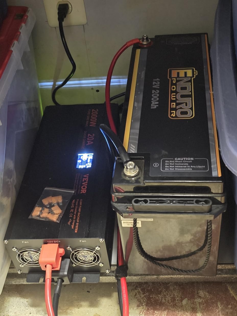 VEVOR 2500W Sump Pump Battery Backup with LCD, Automatically Shifts to Inverter Power Ensuring Uninterrupted Operation, Essential for Emergencies & Power Failures customer photo 2