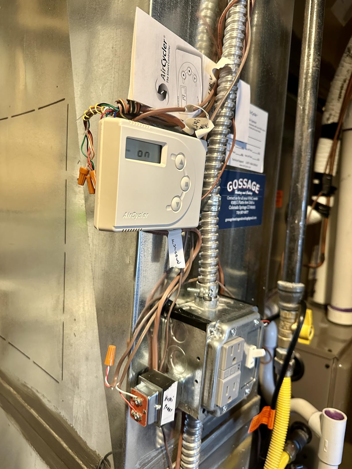 AprilAire 720A Whole-House Fan-Powered Evaporative Humidifier - 21 Gallons Per Day, Water Saving With Automatic Digital Control for up to 6,250 Sq. Ft., Part of the AprilAire Healthy Air System customer photo 2