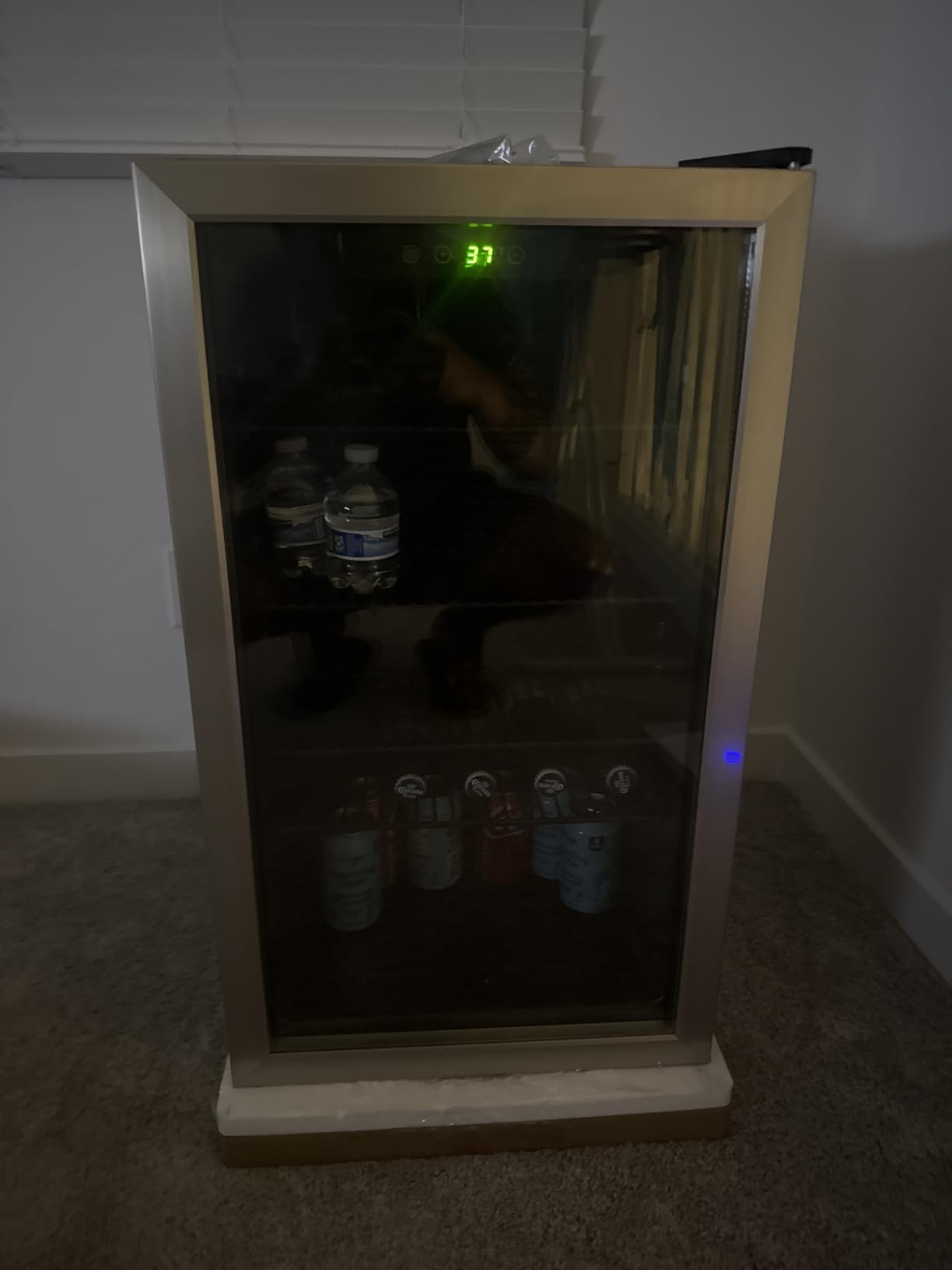 37 Bottle Wine Fridge,Freestanding 145 Can Beverage Refrigerator with Smart Temperature Control，4.5 CU FT Quiet Mini Fridge with Child Lock Panel for Family Restaurant Bar, Black customer photo 1