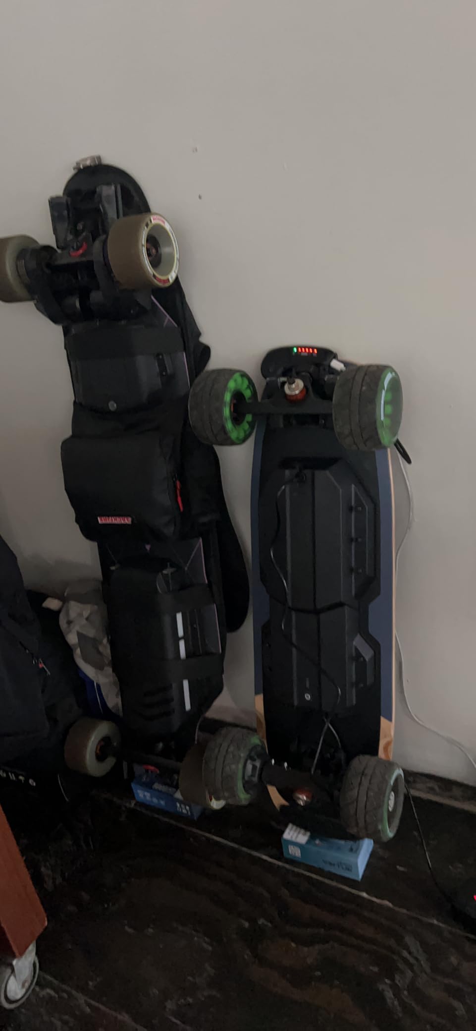 MEEPO Mini Series Electric Skateboard with Remote, Up to 26-32 MPH Top Speed, 11-24Miles Range, 330 Pounds Max Load customer photo 2