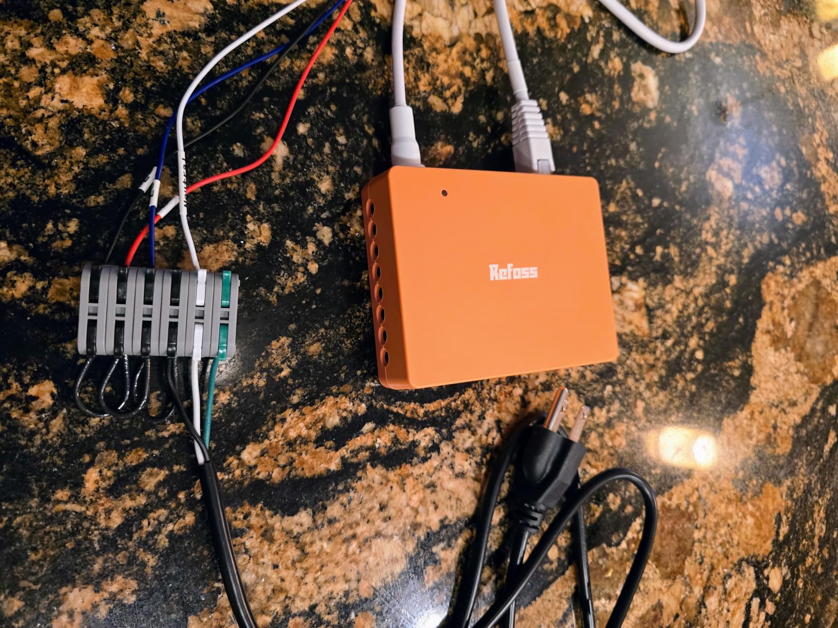 Smart Home Energy Monitor with Real-Time Accurate Energy Consumption Tracking, Supports Home Assistant, Electricity Usage Monitor with Local Control, Open API & Web UI, Solar Metering, ETL Certified customer photo 1