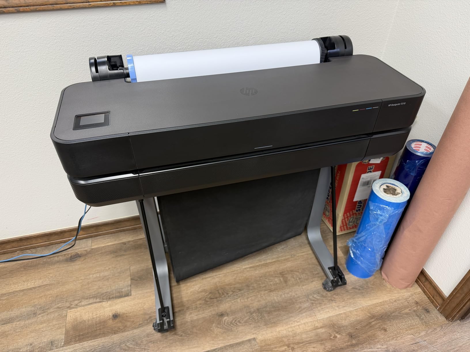 HP DesignJet T210 Large Format 24-inch Color Plotter Printer customer photo 2