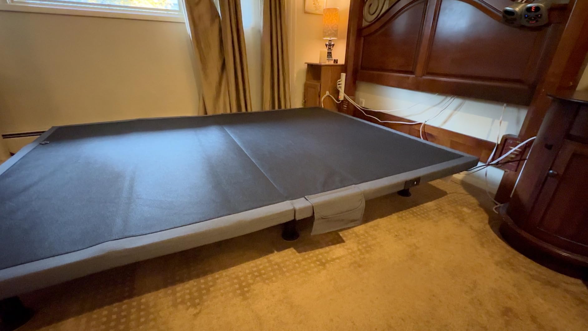 Amada Queen Adjustable Bed Frame with Massage, Head & Foot Incline, Wireless Remote, 4 Built-in USB Ports, LED Night Light, 4 Height-Adjustable Legs, Electric Bed Base, 01B-Q1 customer photo 2