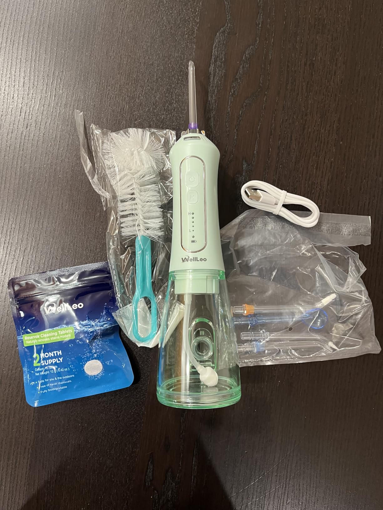 Water Flosser for Teeth, 300ML Cordless Oral Irrigator Rechargeable Dental Flosser Picks with 5 Modes 5 Jet Tips,IPX7 Waterproof Teeth Cleaner for Braces Gum Care, Home Travel Use customer photo 1