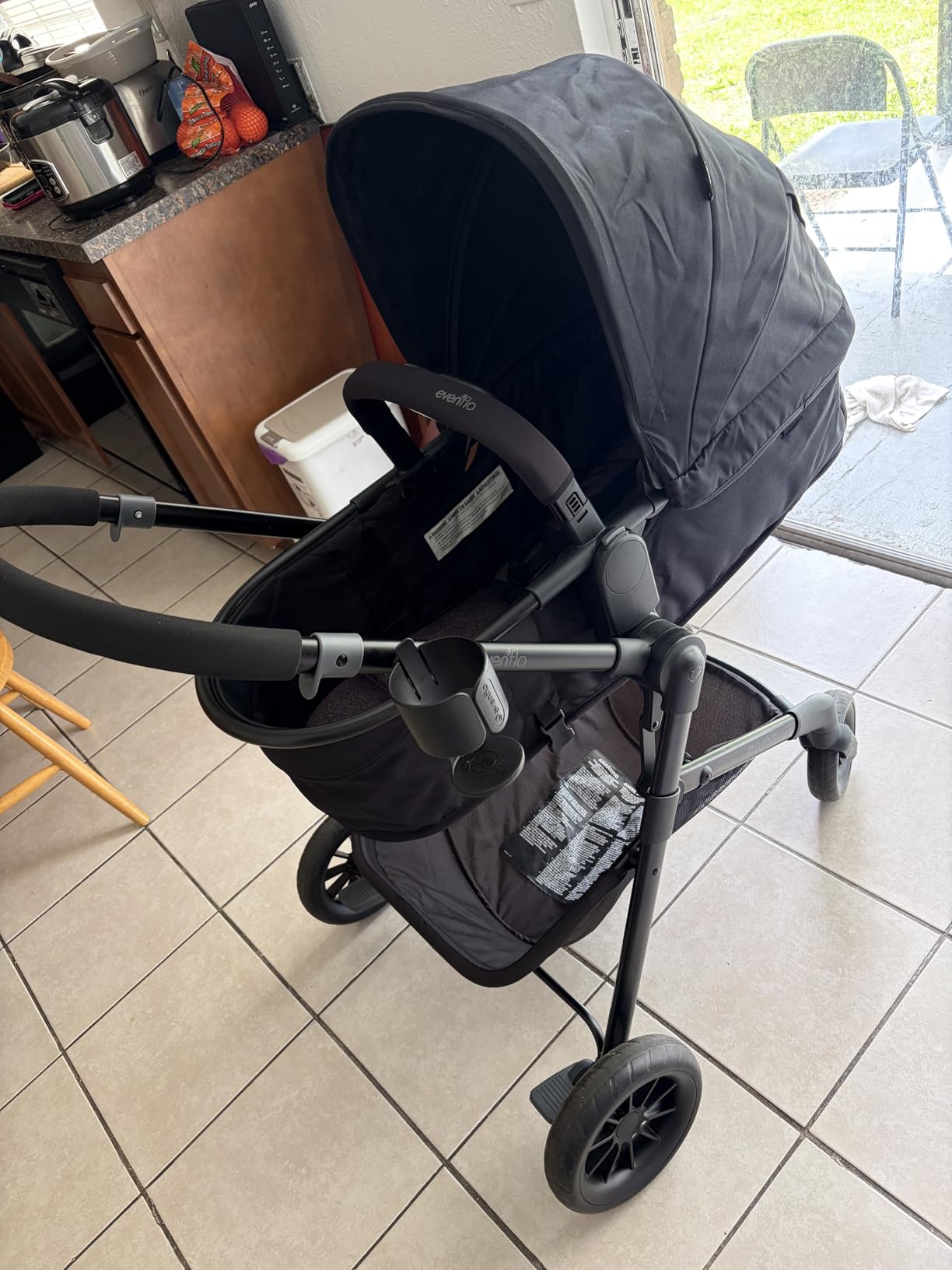 Evenflo Pivot Modular Travel System with LiteMax Preemie and Infant Car Seat (Desert Tan) customer photo 2