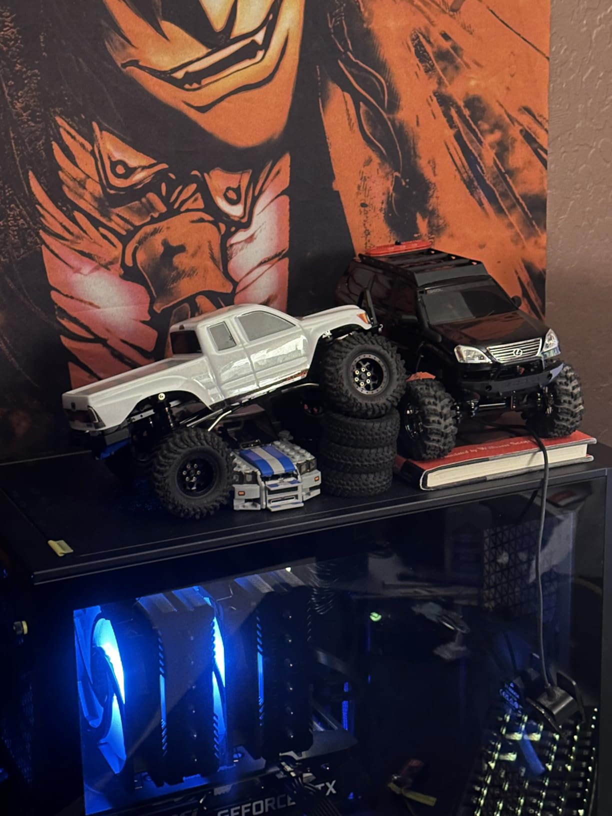 Axial RC Truck 1/24 SCX24 Base Camp 4x4 Rock Crawler Brushed RTR (Everything Needed to Run is Included) - White, AXI-1219T1 customer photo 1