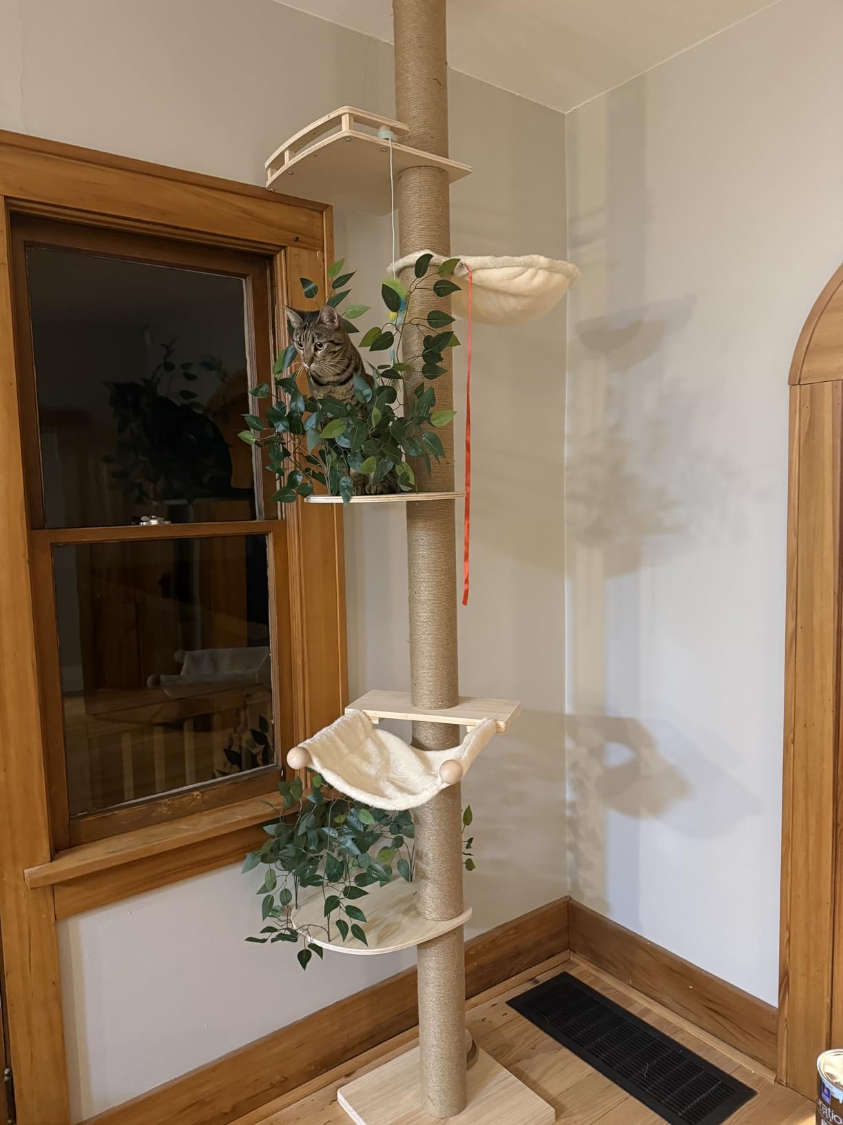 Cat Tree Floor to Ceiling Cat Tower Ajustable Height 97.1-124.4 Inches Tall and 4.5 Inches Thickened Post Large Cat Tree Tower for Indoor Cats Modern customer photo 2