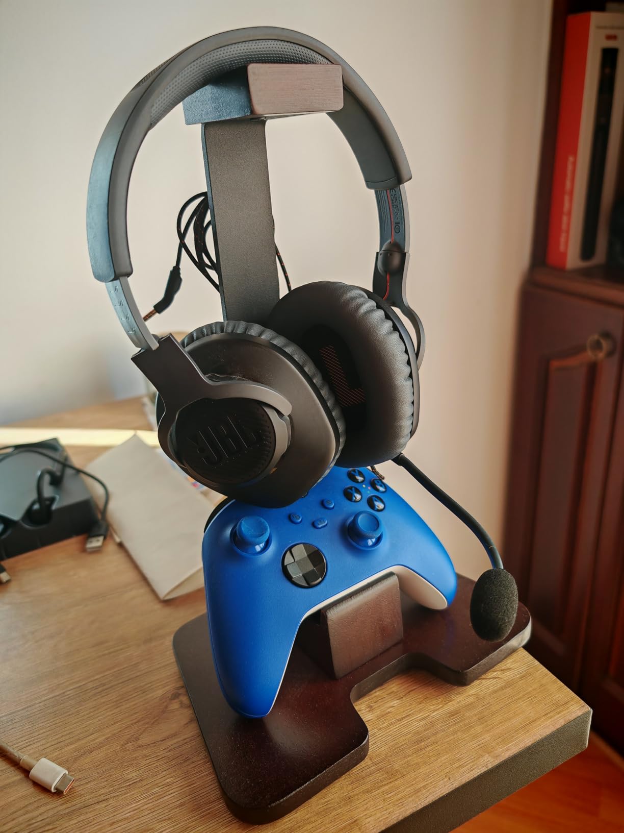 Controller Stand Wood Headphone Stand for Desk Gaming Desk Accessories Controller Holder for Gaming Equipment Headset Holder customer photo 1