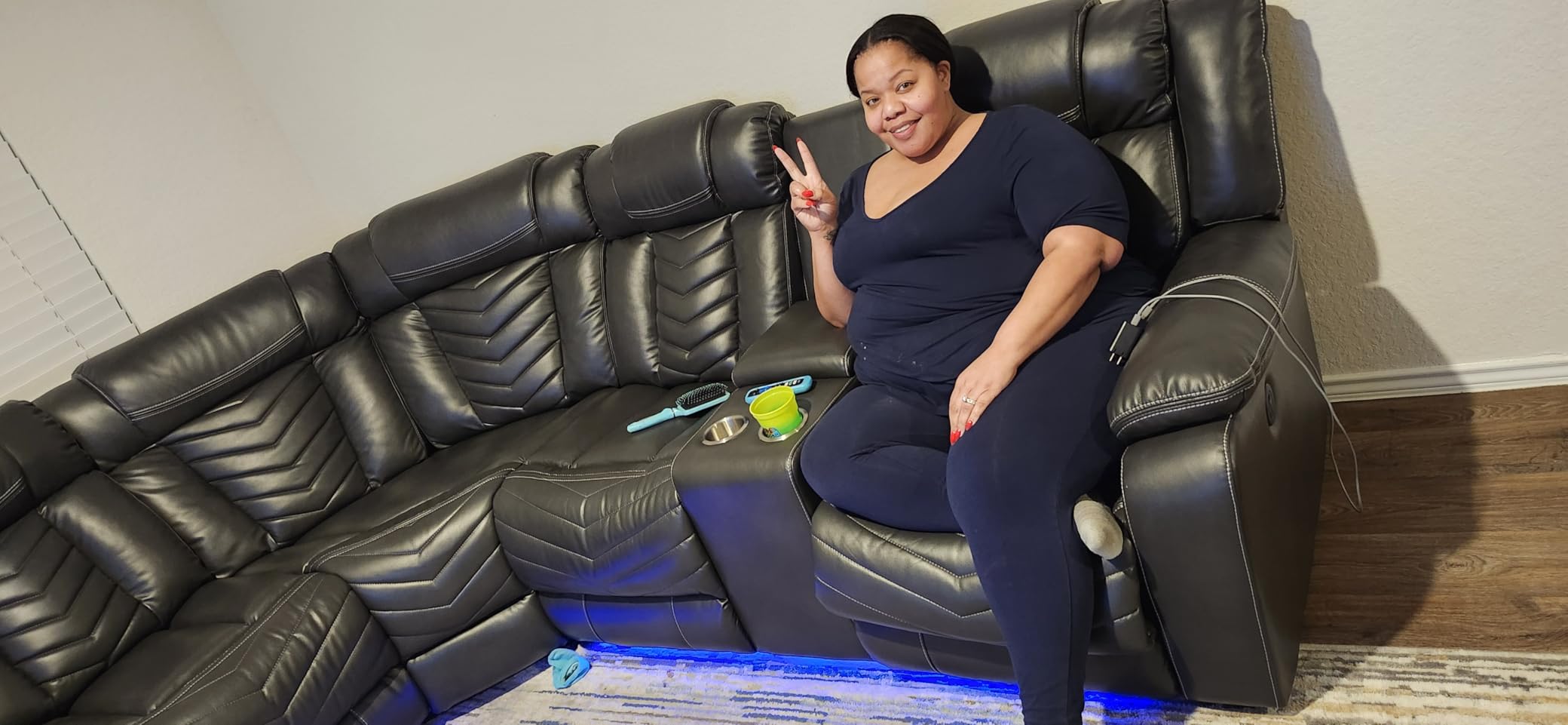Power Recliner Sectional Sofa Couches with Bass Speakers for Living Room, Faux Leather Reclining Corner Sectionals Sofa Couch Sets with LED Light, Electric Theater Recliners Home, White customer photo 2