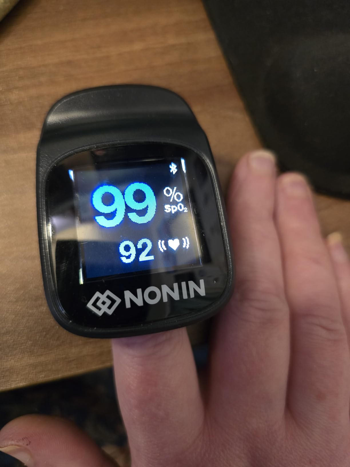 Nonin TruO2 OTC Pulse Oximeter Model 3250 FDA-Cleared, Over-The-Counter Medical Grade Wireless Fingertip Pulse Oximeter customer photo 2