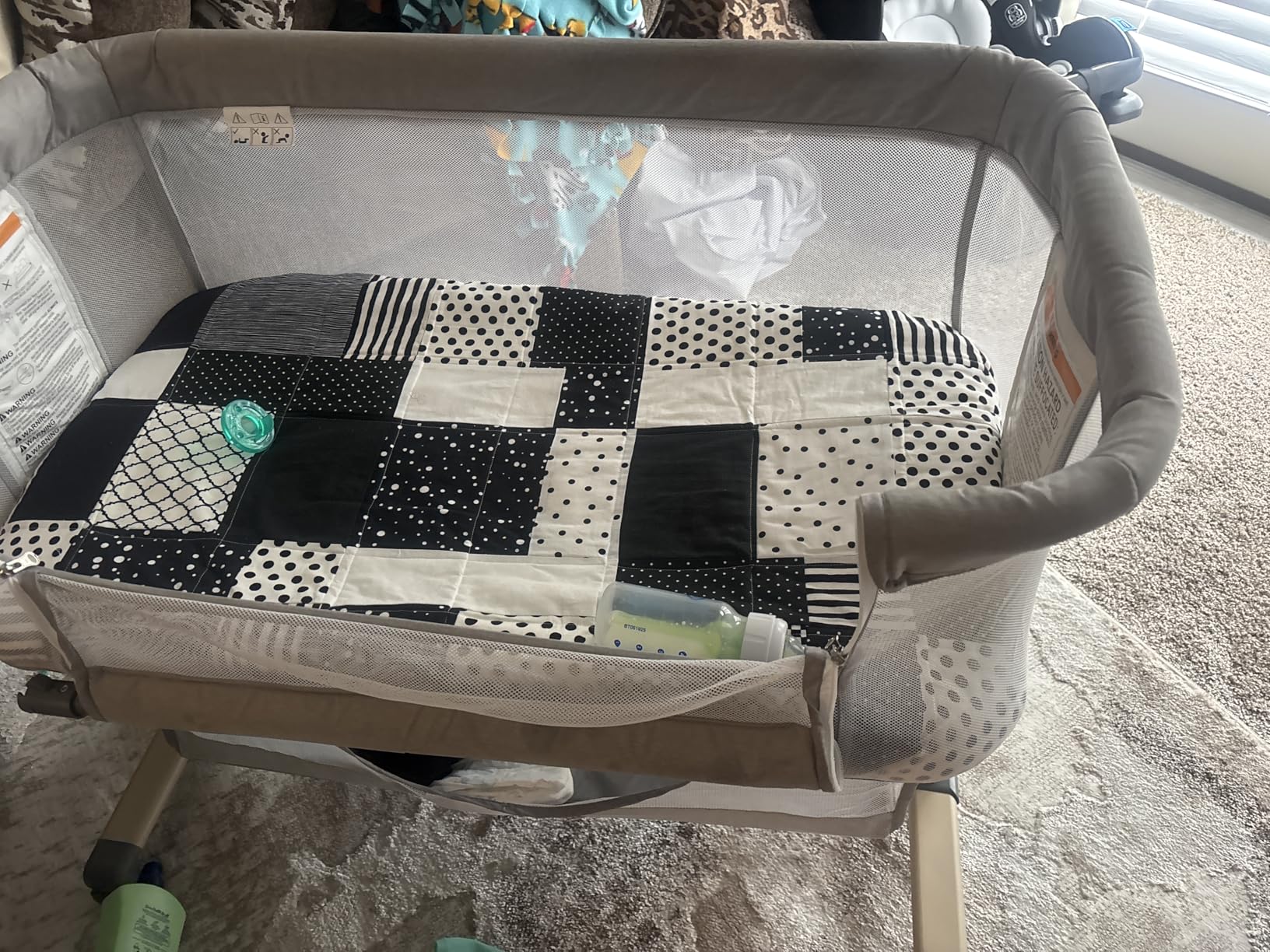 Cowiewie Bassinet Bedside Sleeper, Portable, Breathable, Adjustable Baby Bedside Bassinet for Peaceful Nights customer photo 2