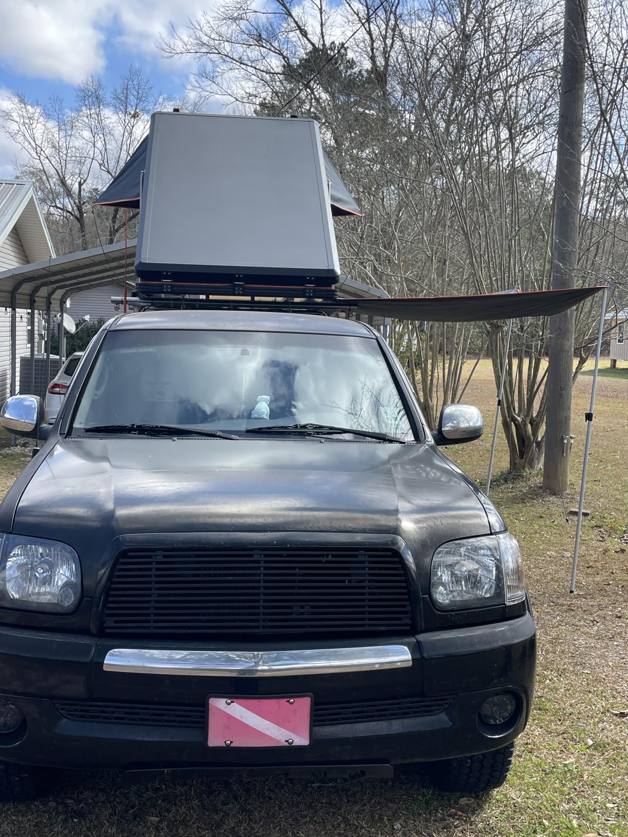 Adventurer Pro Rooftop Tent Hard Shell with Side Awning & LED Light Strip, 2-3 Person Roof Top Tent for 4 Season Camping, Aluminum Pop Up Roof Tent for Truck Jeep SUV Van Trailer customer photo 2