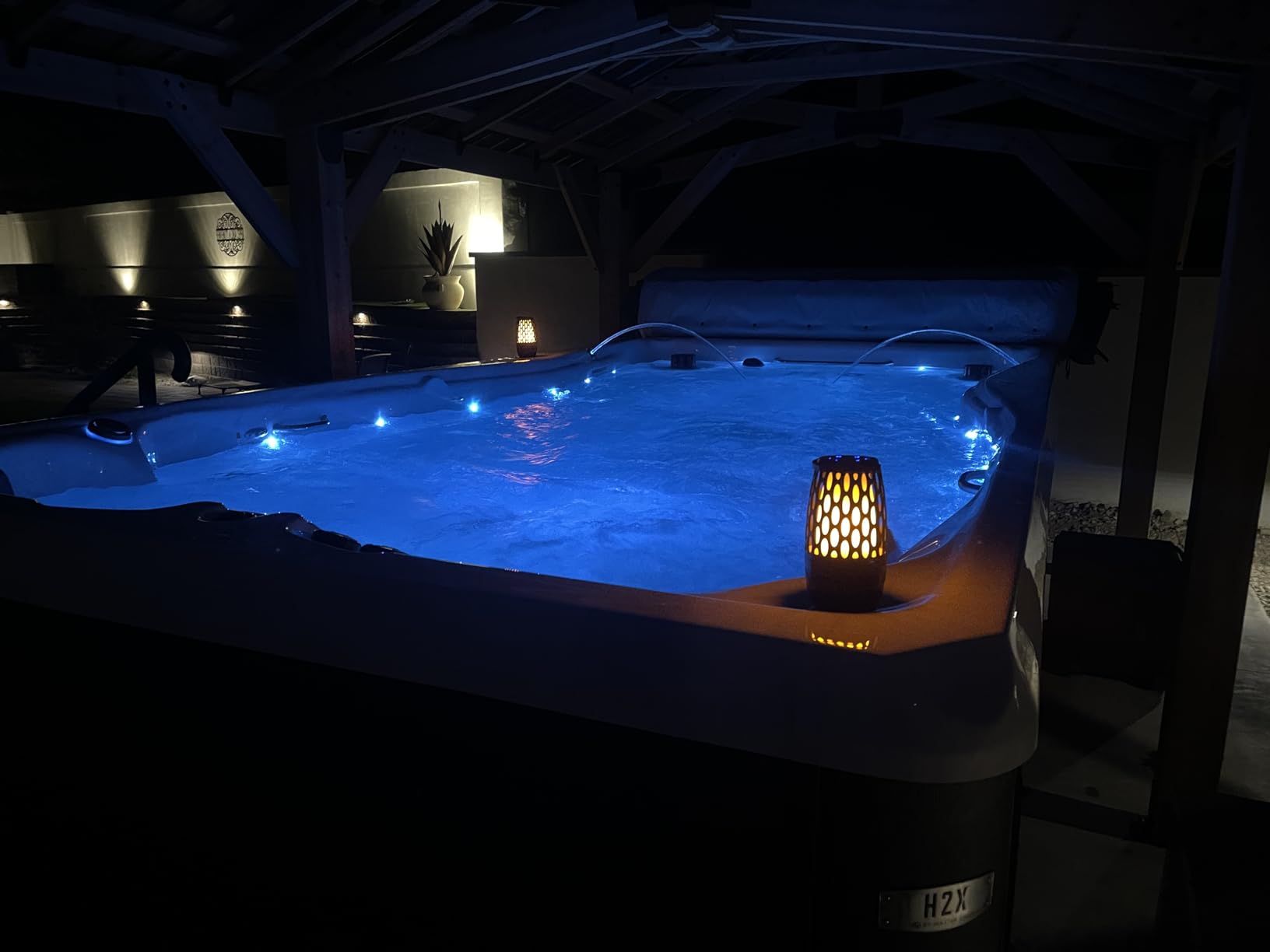 @Ease Floating System for Swim Spas - Quick & Easy Self-Regulating Swim Spa Sanitizer - Swim Spa Maintenance System with Sanitizing Minerals & SmartChlor Technology customer photo 1