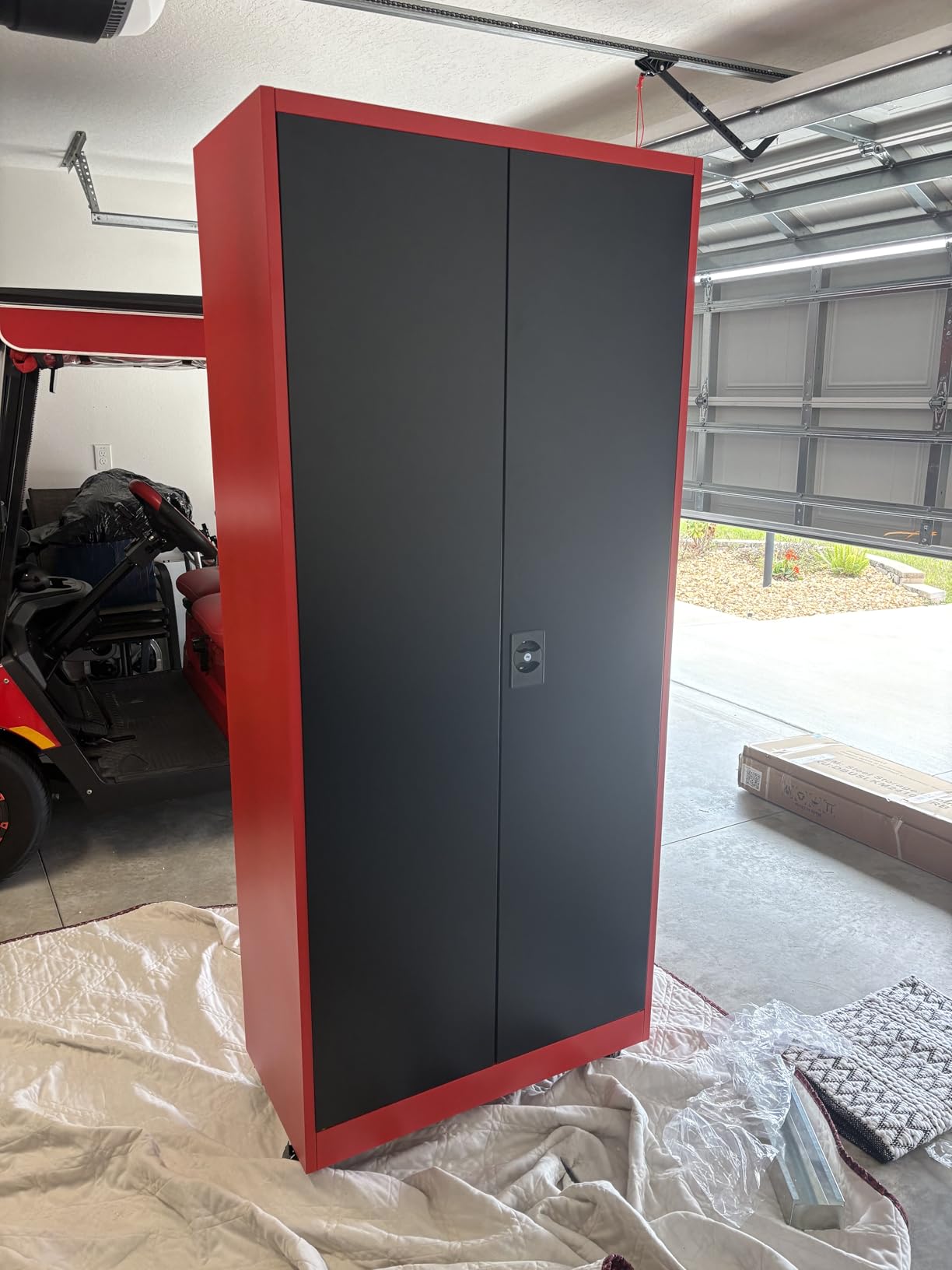 SISESOL 75 inch Tall Metal Storage Cabinet with Wheels,Rolling Garage Storage Cabinet with Lock,Gray Metal Cabinets with Wheels and Shelves,Tall Tool Cabinets on Wheel for Garage,Home,Office,Shop customer photo 2