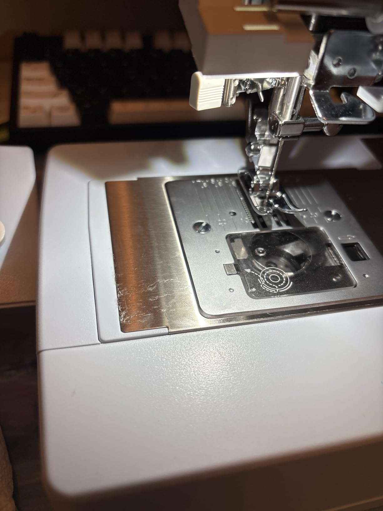 SINGER Heavy Duty 4423 Meltwater Blue High Speed Sewing Machine with Accessory Kit | Strong Motor With Enhanced Piercing Power, 97 Stitch Applications, Full Metal frame, 1-step Buttonhole & LED Light customer photo 1
