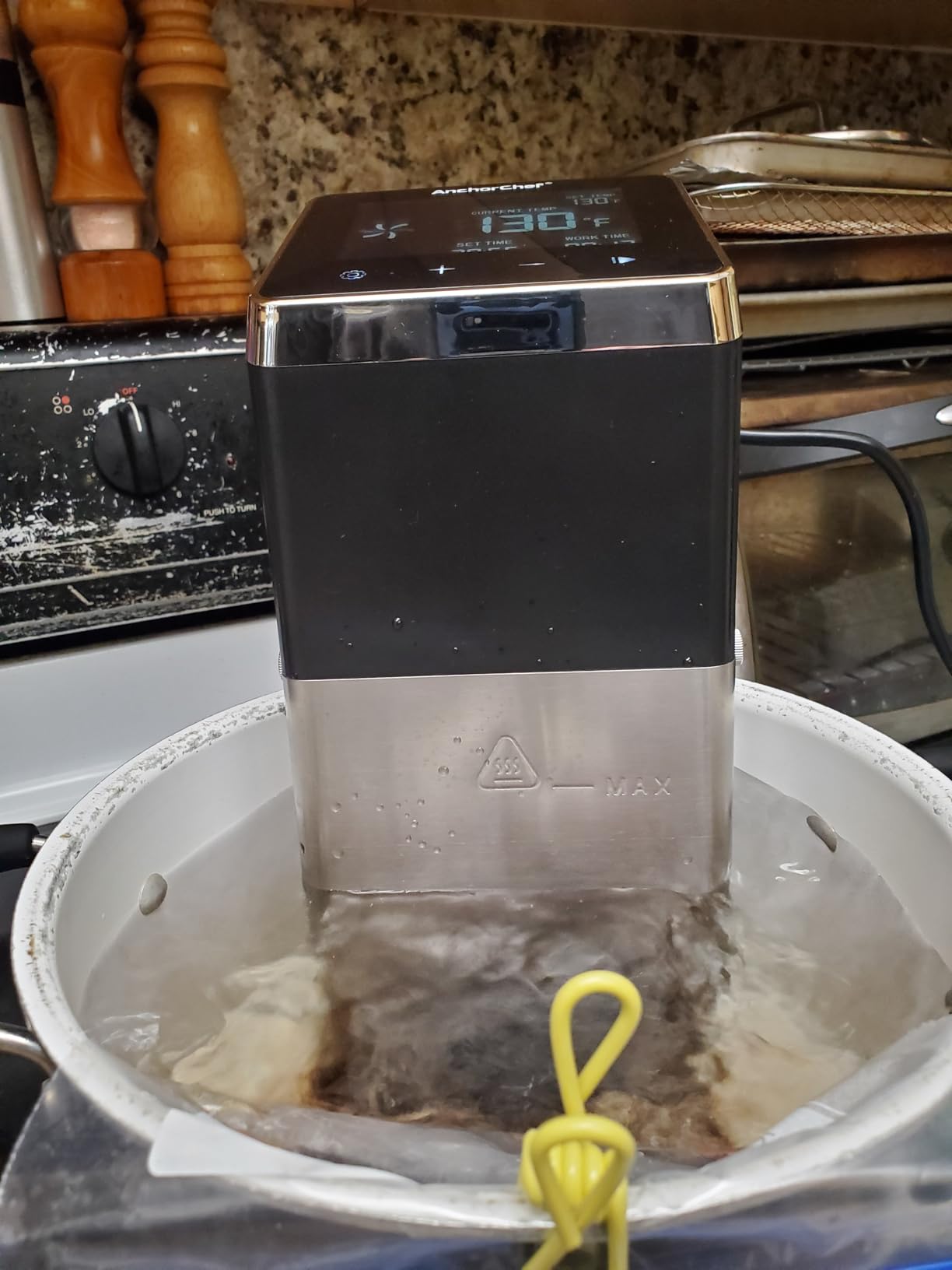 AnchorChef Immersion Circulator, Commercial Restaurant Sous Vide Machine，Large capacity sous vide, Fast-Heating，Sous vide cooker 1400W，With large Touchscreen Accurate Temperature Timer (120V) customer photo 1