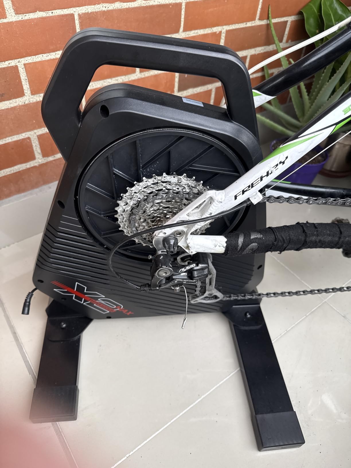 ThinkRider X2Max Smart Bike Trainer - Simulates 18% Slope, ANT+ & BLE customer photo 1