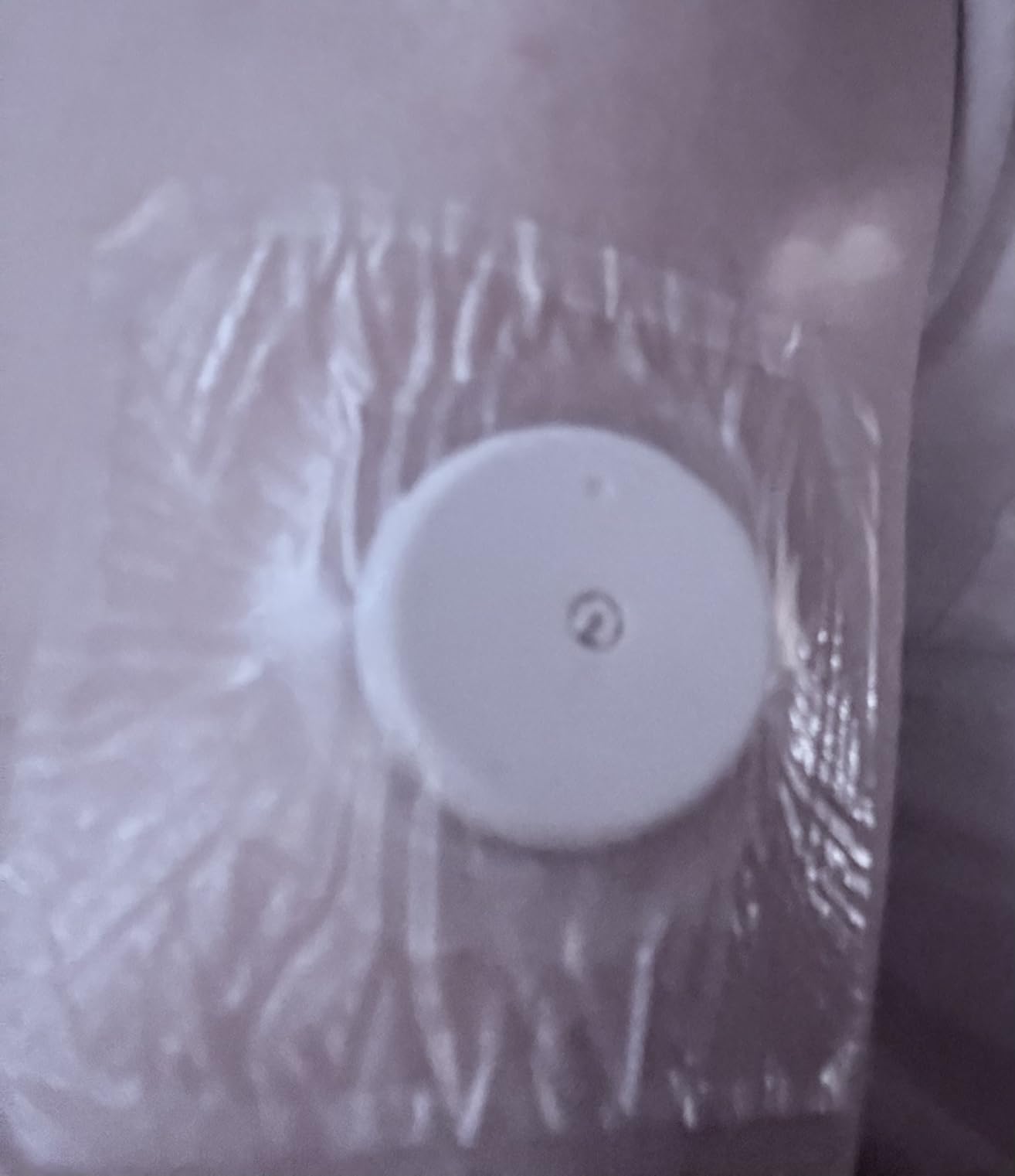 Lingo Continuous Glucose Monitor (CGM). Made by Abbott. Optimize Your Nutrition with Real-time Glucose Data & Insights. 1 Lingo biosensor lasts up to 14 Days*. Works with iOS and Android. US Only. customer photo 1