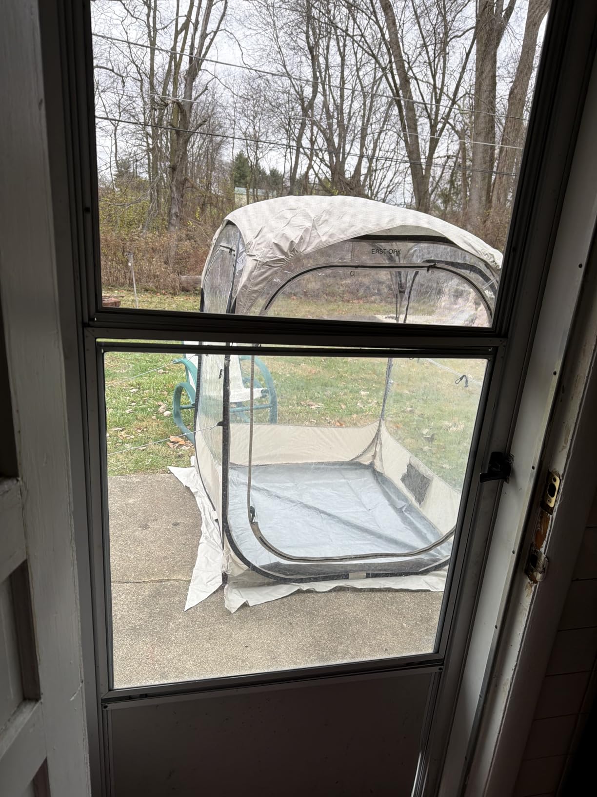 East Oak Weather Sports Tent for Fishing, Sports Event | Pop Up Bubble Tent Instant Sun & Rain Shelter | No Condensation, Spacious Interior, Ultra Visibility | All Weather Protection customer photo 1