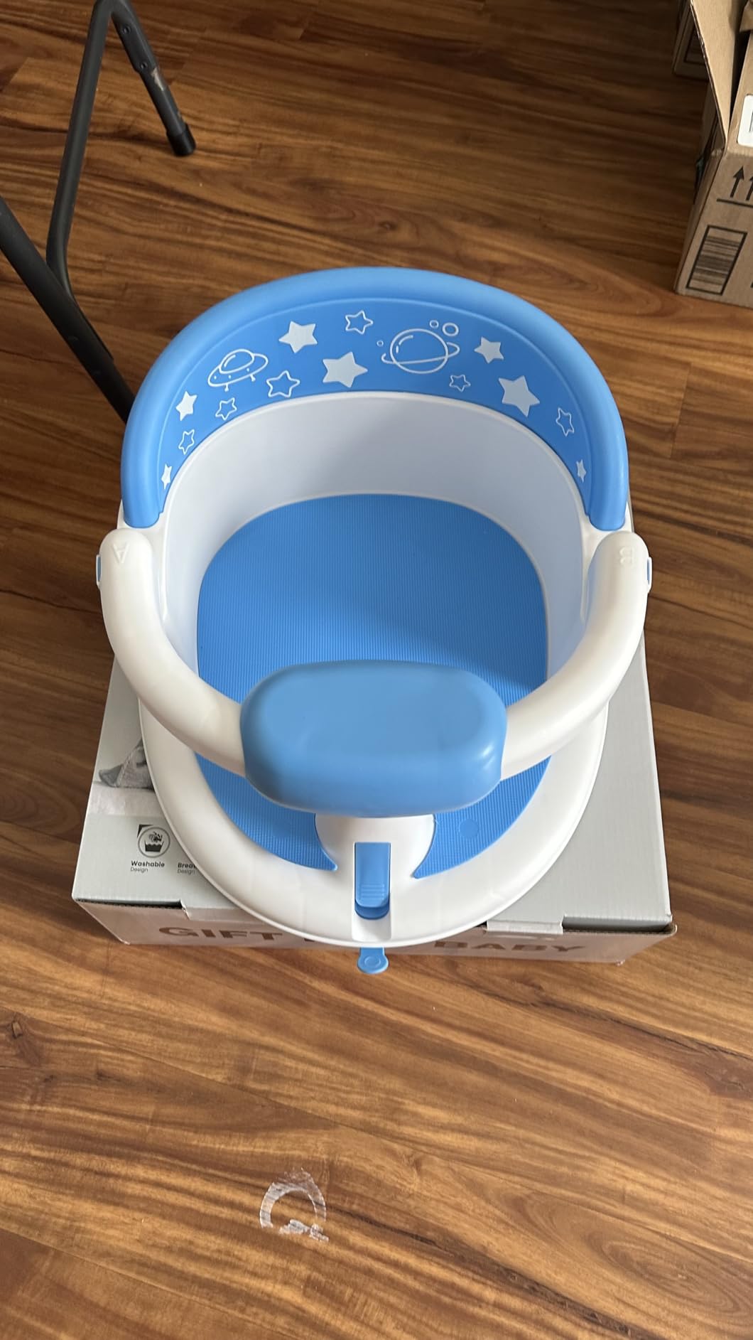 Baby Bath Seat for Babies 6 Months & up,Baby Bathtub Chair,Non-Slip Toddler Bath Support,Sit Up Bath Seat for Baby,Safe Infant & Newborn Bathtub Chair with Soft Cushion,Gray customer photo 1