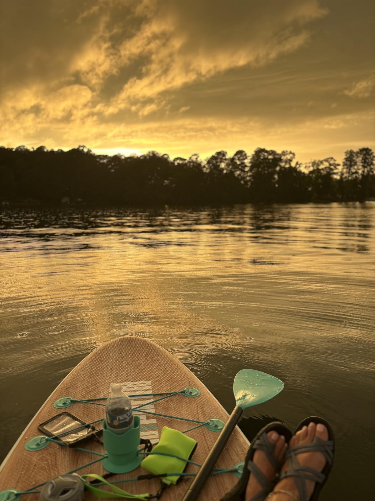 Niphean Inflatable Stand Up Paddle Board with SUP Accessories, Anti-Slip EVA Deck, 10'6'' Inflatable Paddle Boards for Adults & Youth of All Skill Levels customer photo 1