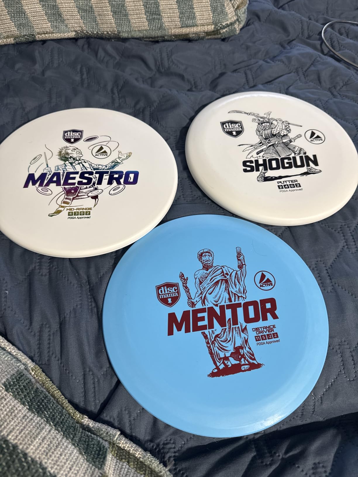 Discmania Disc Golf Starter Set (3 Pack) | Active Line Disc Golf Set for Beginners | Shogun, Maestro & Mentor | Base Plastic, Easy to Throw | Ideal Gift for New Players (Colors May Vary) customer photo 2
