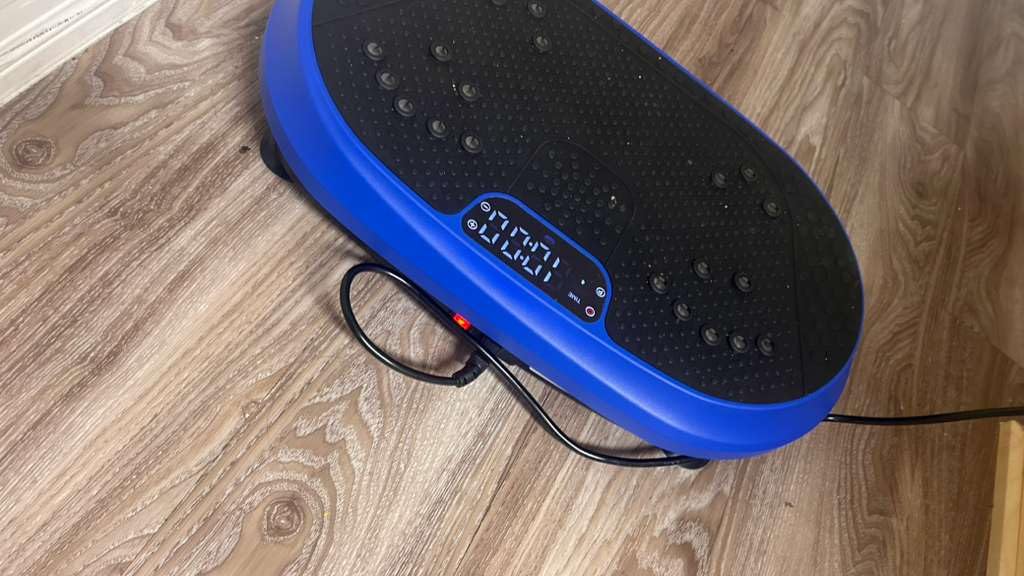Vibration Plate Exercise Machine, Vibrating Fitness Platform for Lymphatic Drainage, Full Body Shaker Workout Equipment, Bluetooth Power Shaping Vibrate Plate customer photo 1