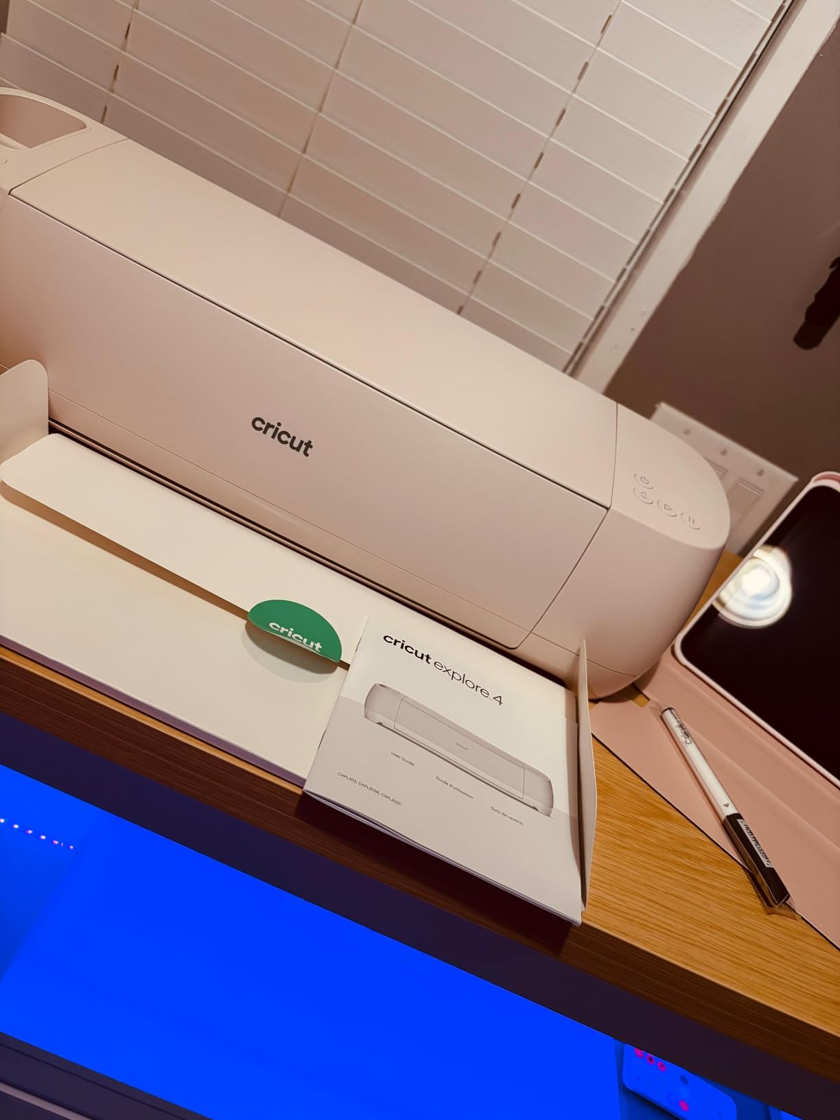 Explore 4 - Smart Cutting Machine (Seashell) | Digital Content Bundle - Includes 30 Images in Design Space App customer photo 1
