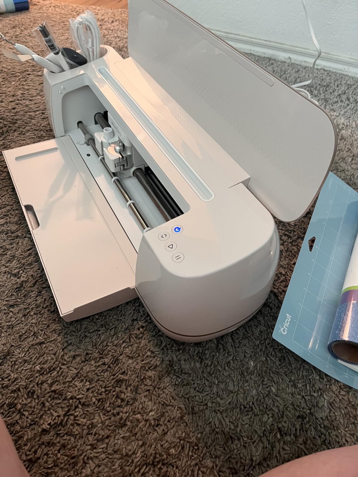 Maker 4 with Easy Press 3 Machine and Iron-On Combo Bundle - Craft Cutting Machine and Heat Press Combo Set, Cricut Machine Kit for Beginners and Gifts, DIY Apparel and Tote Bags, HTV Materials customer photo 2