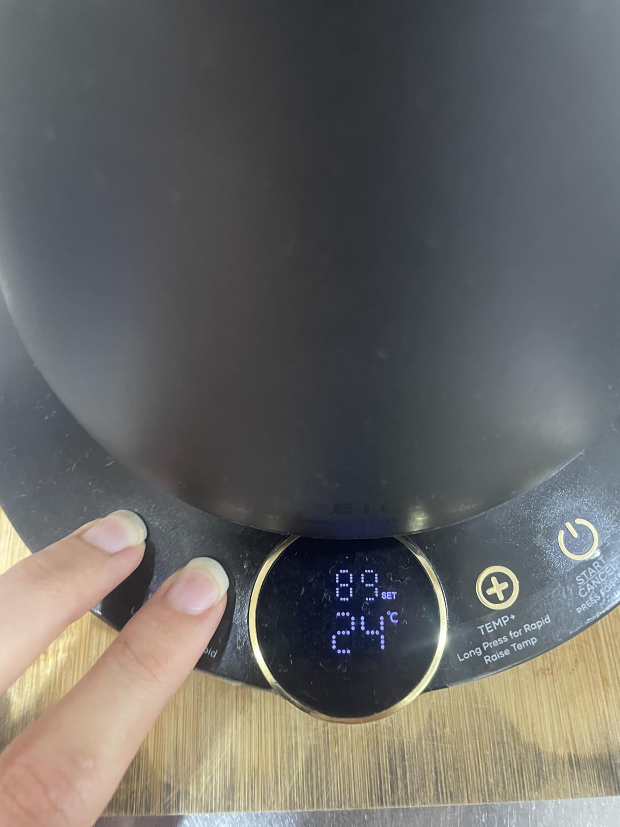 Cocinare Barista Collection Gooseneck Electric Kettle, ±1℉ Precise Temperature Control for Pour-Over Coffee & Tea, Quick Heating 1500W, Stainless Steel Interior, 0.9L (Matte Black) customer photo 2