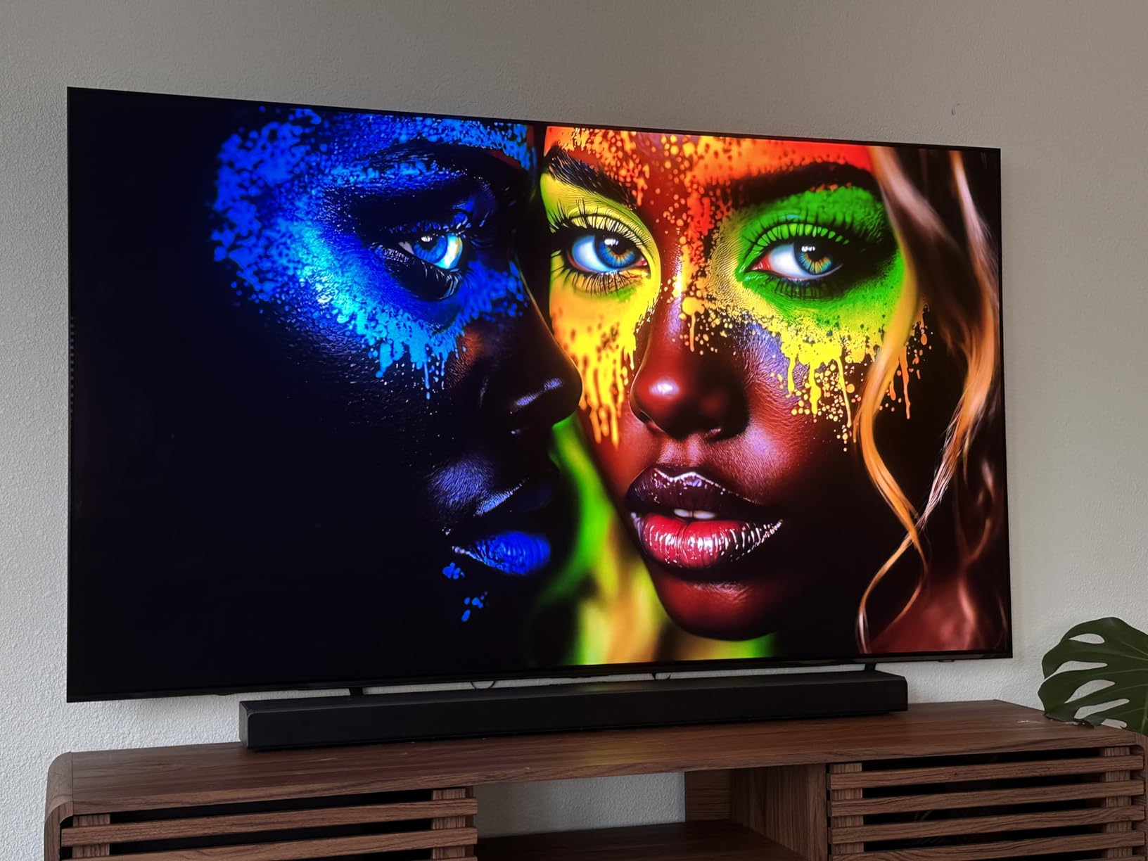 Samsung 77-Inch Class OLED 4K S90D Series HDR+ Smart TV w/Dolby Atmos, Object Tracking Sound Lite, Motion Xcelerator, Real Depth Enhancer, AI Upscaling, Alexa Built-in (QN77S90D, 2024 Model) customer photo 1