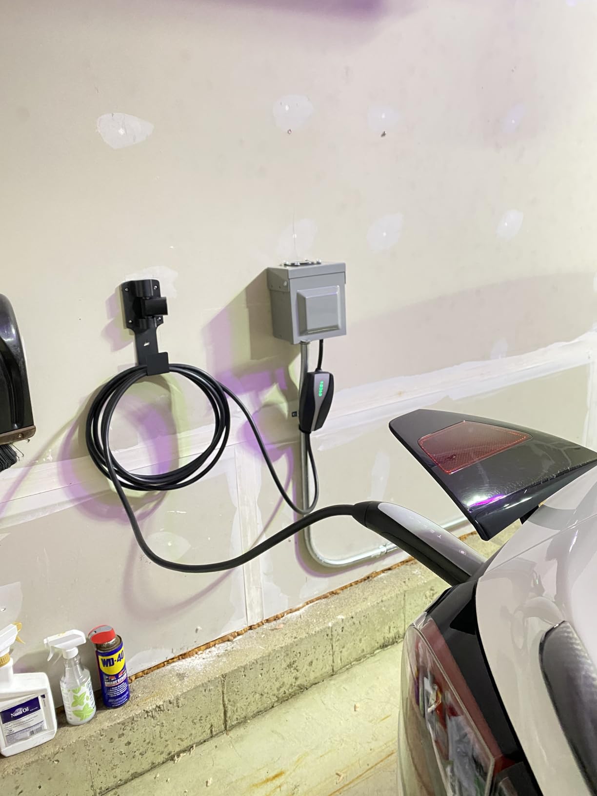 EV Charger Holder, with 180° Rotation Nozzle Dock, Metal J-Hook for SAE J1772 Charger Holder Organizer Wall-Mount Connector Electric Vehicle Charging Cable Car Accessories customer photo 1