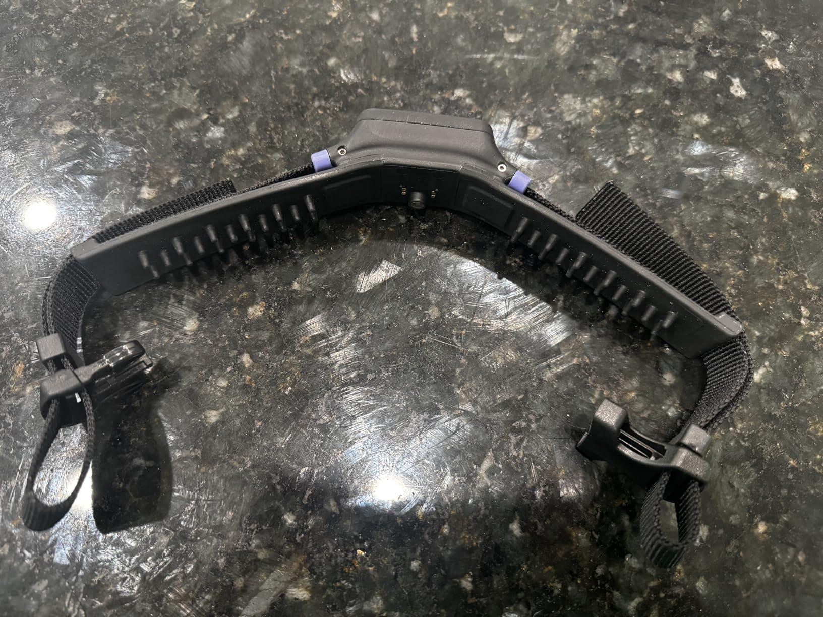 V3.0 Dog Health Monitor - AI Health Collar with 24/7 Vital Signs Tracks Pain GPS, Telehealth AskaVet & Share with Your Vet & Apple Watch Sync - Subscription Required (Medium) customer photo 2