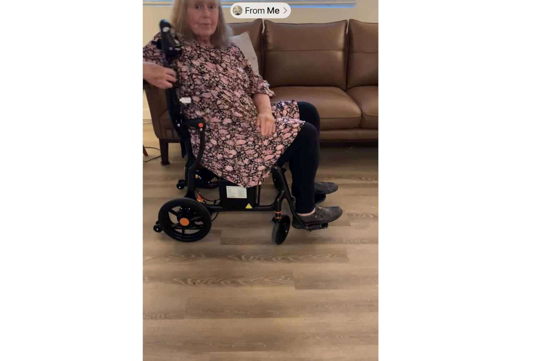 28lbs Ultralight Foldable 100% Carbon Fiber Electric Wheelchairs for Adults, FreeWink Bluetooth Control 28 Miles Long Range Power Wheelchairs with 2 Lithium Batteries for All Terrain Airline Approved customer photo 2
