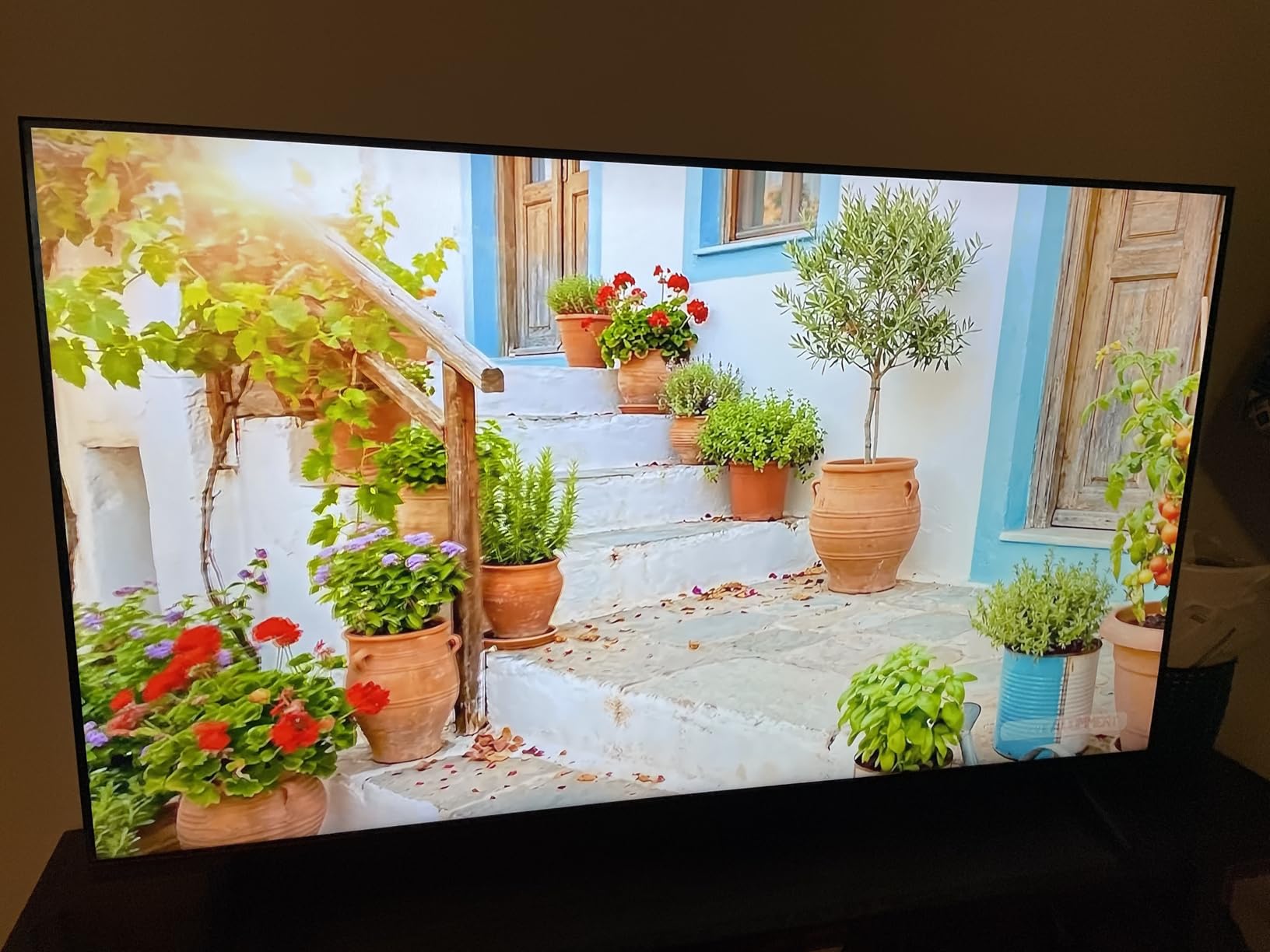 INSIGNIA 70-inch Class F50 Series LED 4K UHD Smart Fire TV with Alexa Voice Remote (NS-70F501NA26) customer photo 2