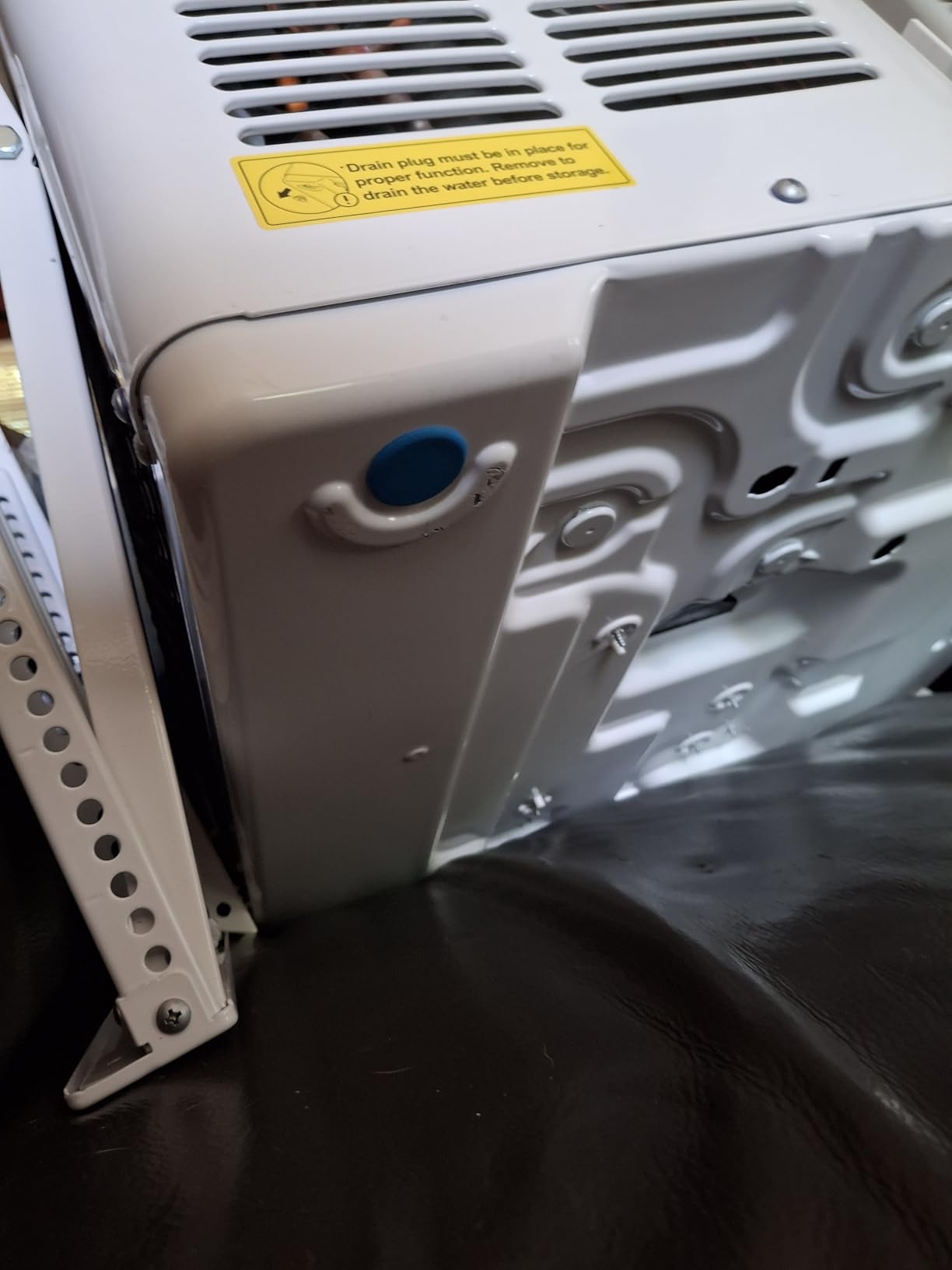 Midea 12,000 BTU U-Shaped Smart Inverter Window Air Conditioner-Cools up to 550 Sq. Ft., Ultra Quiet with Open Window Flexibility, Compatible with Alexa/Google Assistant, 35% Energy Savings (Renewed) customer photo 1