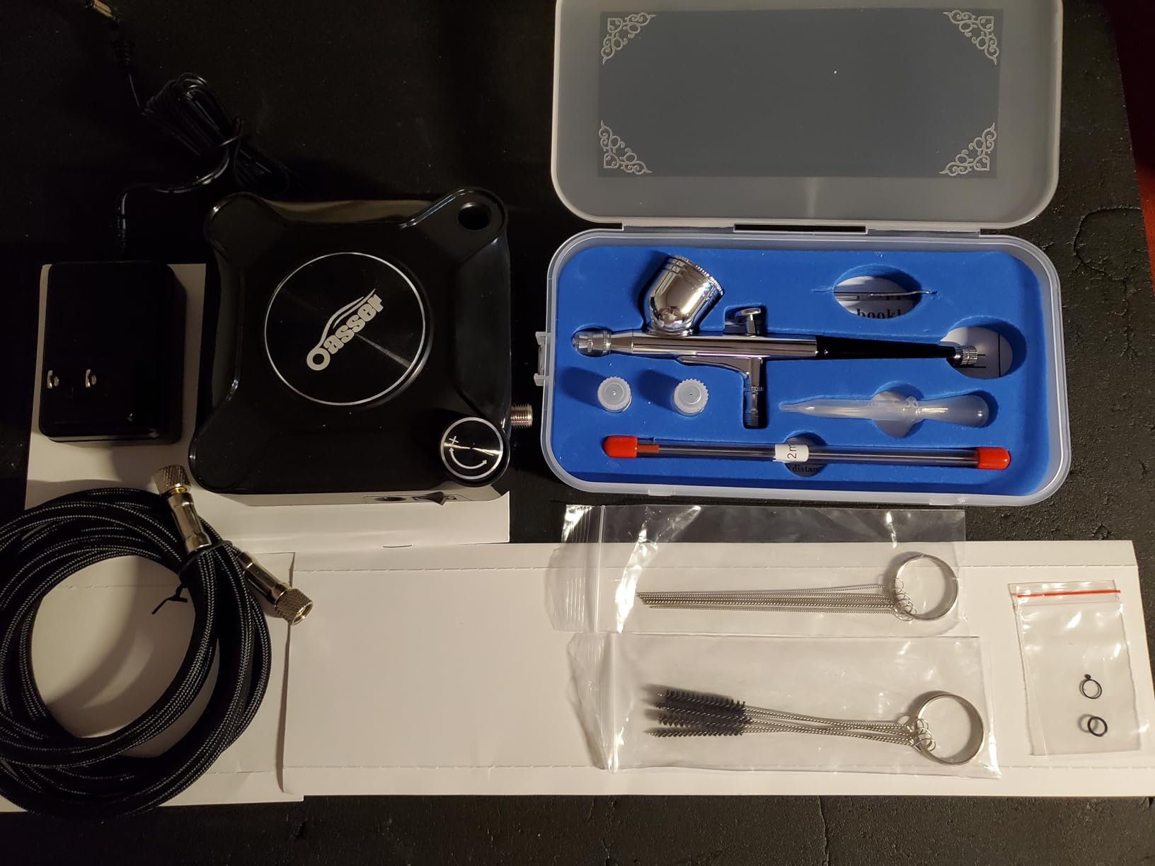 Oasser Airbrush Kit with Air Compressor, Dual Action 40 PSI 10.5 L/min Airbrush Set Gun, Air Brush for Nails, Makeup, Model, DIY customer photo 2